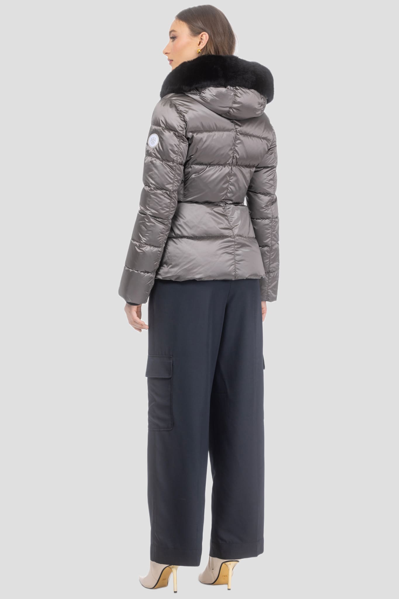 APRES-SKI PARKA WITH DETACHABLE TOSCANA LAMB HOOD TRIM