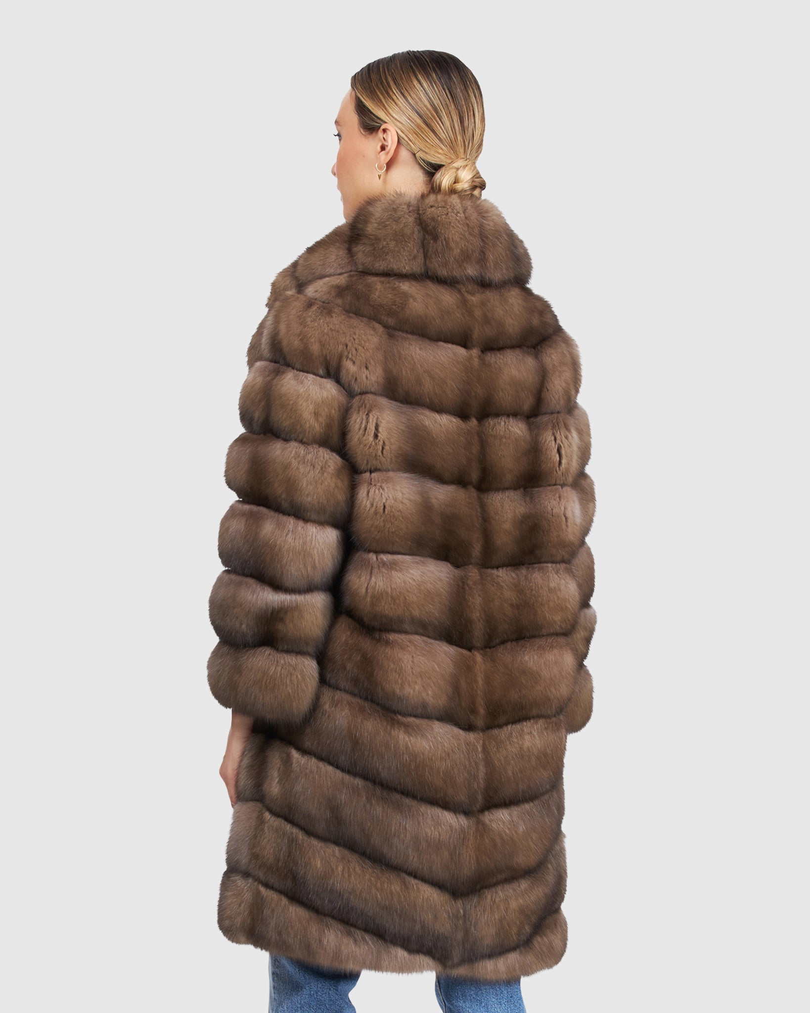 Horizontal Russian Sable Stroller