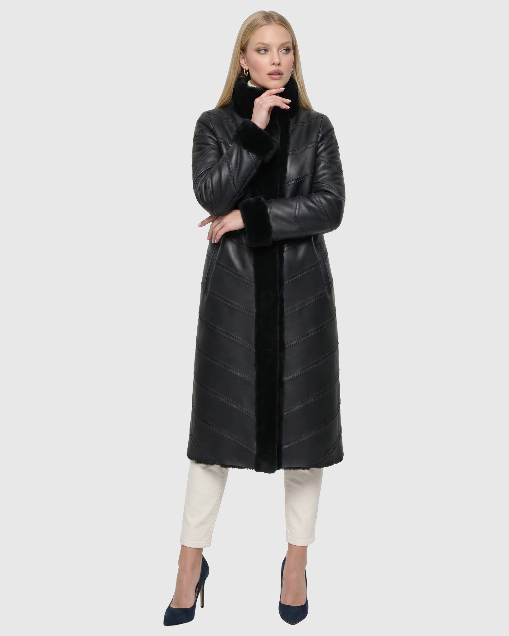 REVERSIBLE MERINO SHEARLING LAMB CHEVRON SHORT COAT
