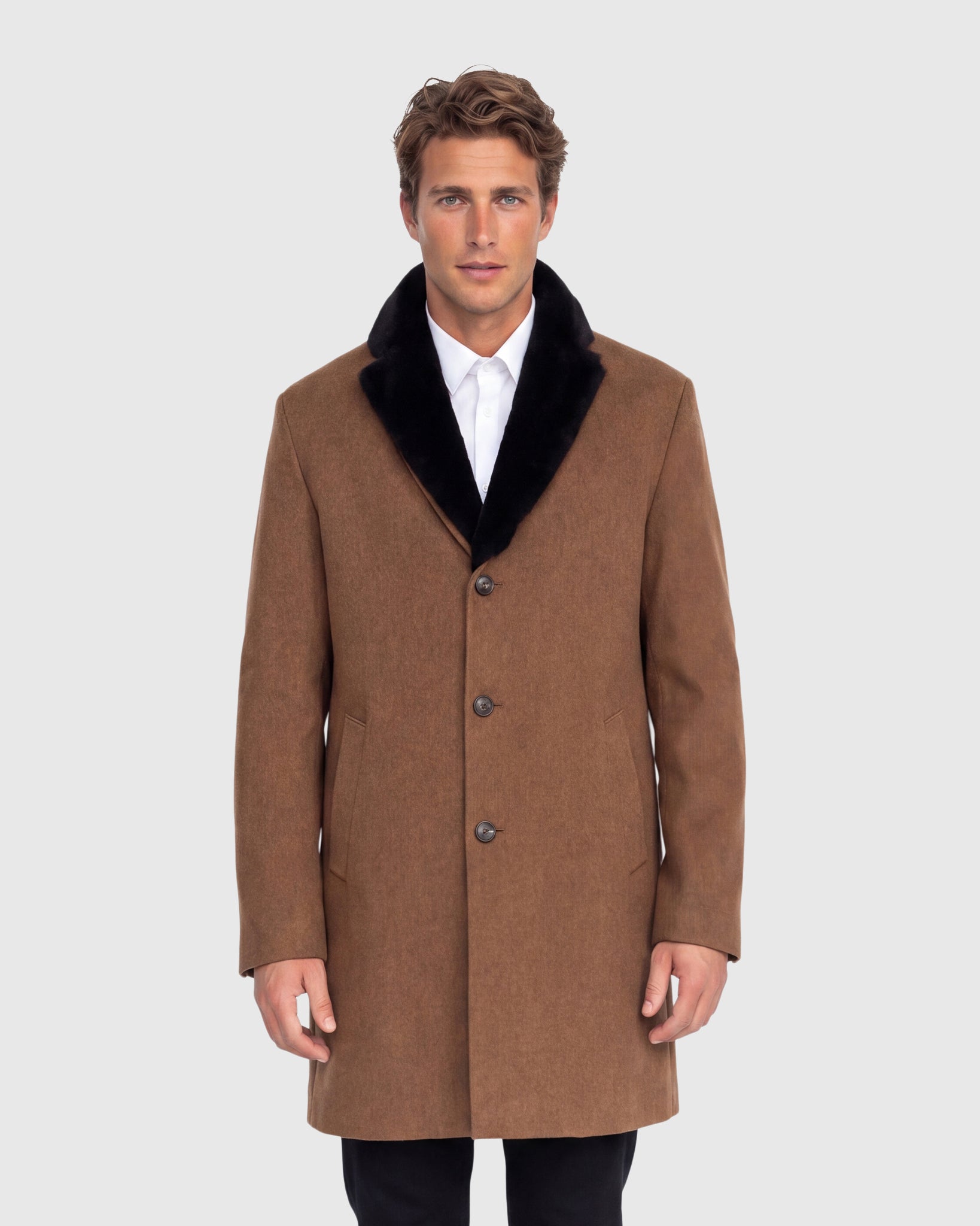 MEN'S WOOL & CASHMERE CRAFTED FROM LORO PIANA WITH SHEARLING LAMB COLL