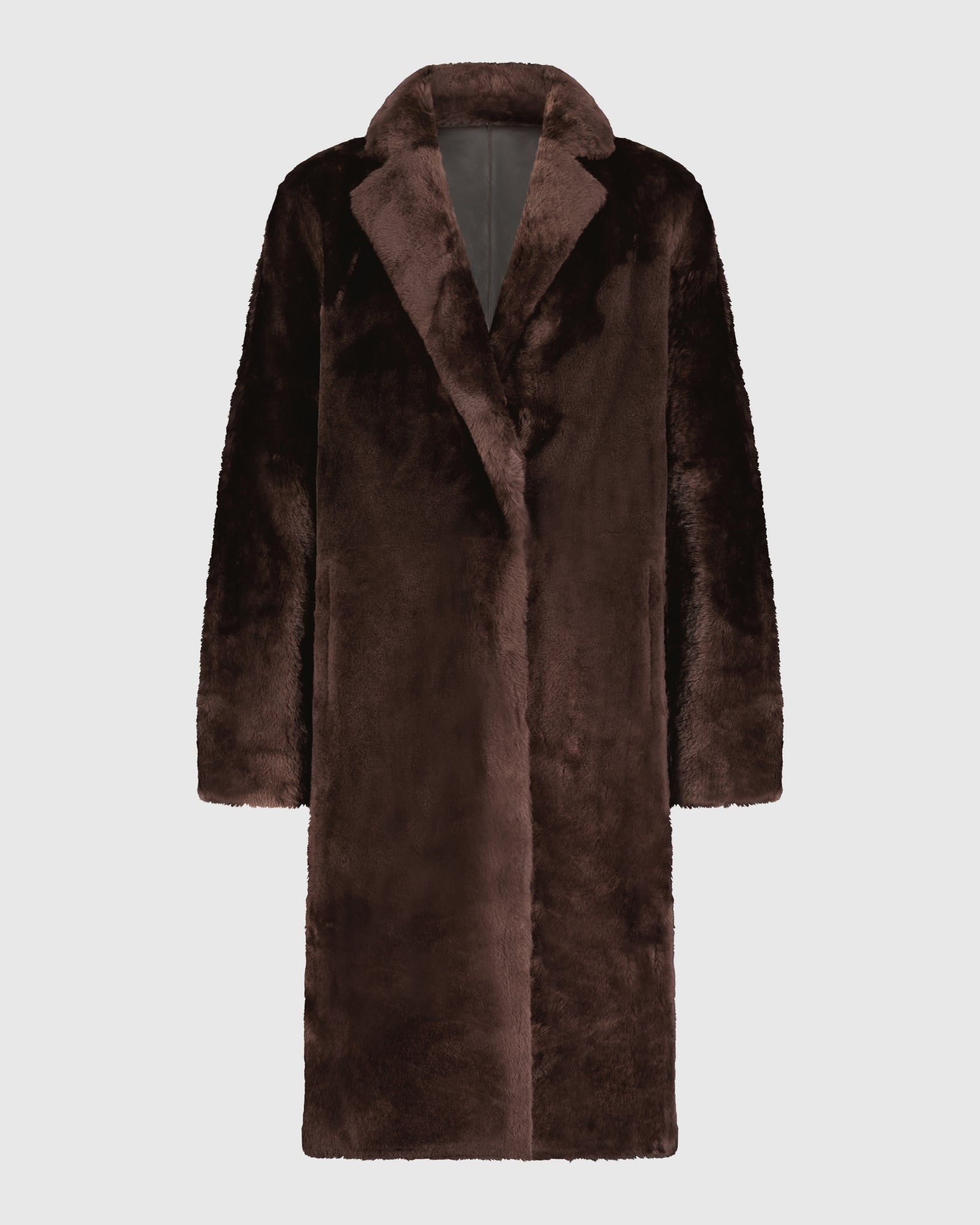 REVERSIBLE MERINO SHEARLING LAMB SHORT COAT
