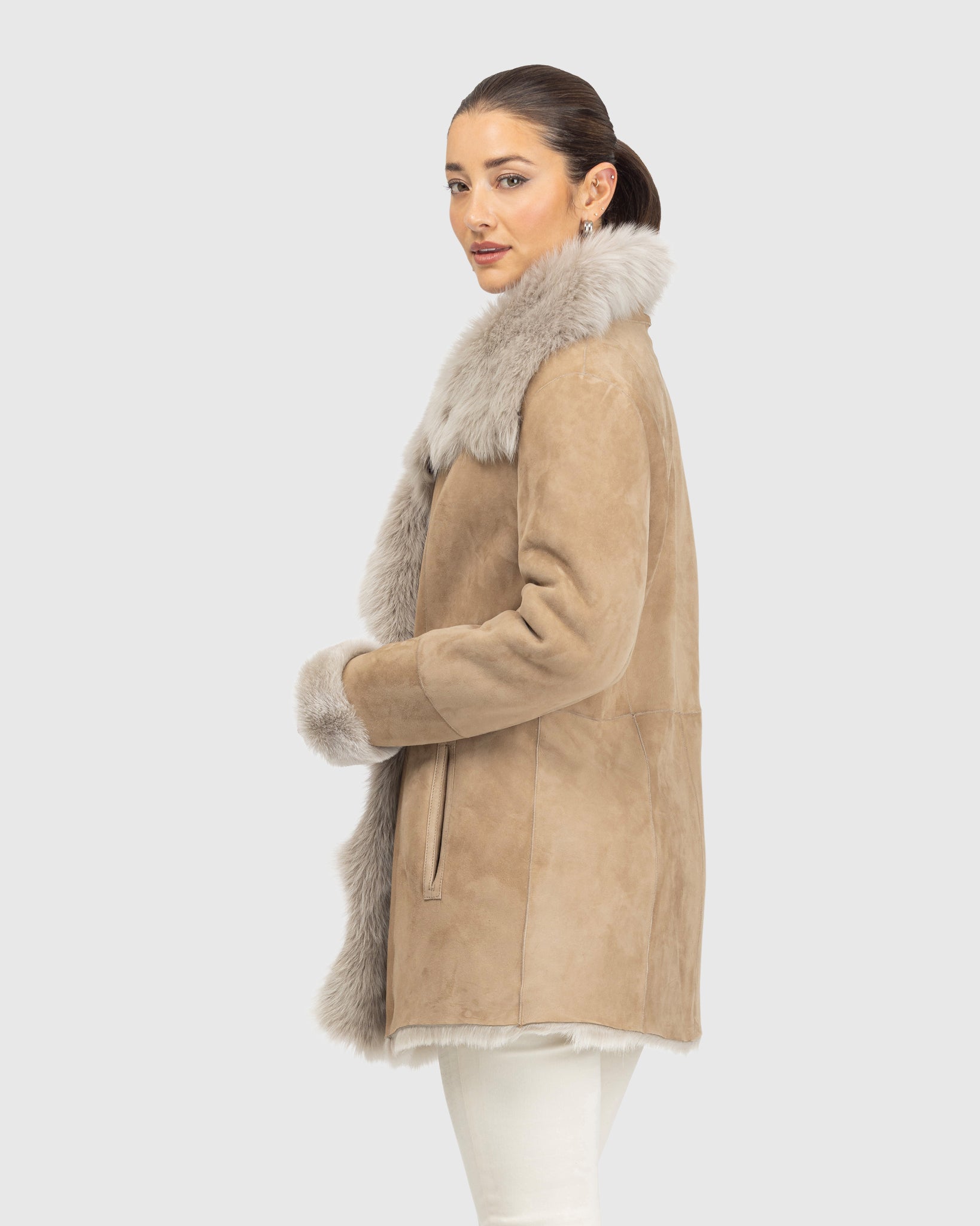 #Color_ARCTIC BEIGE BRISA
