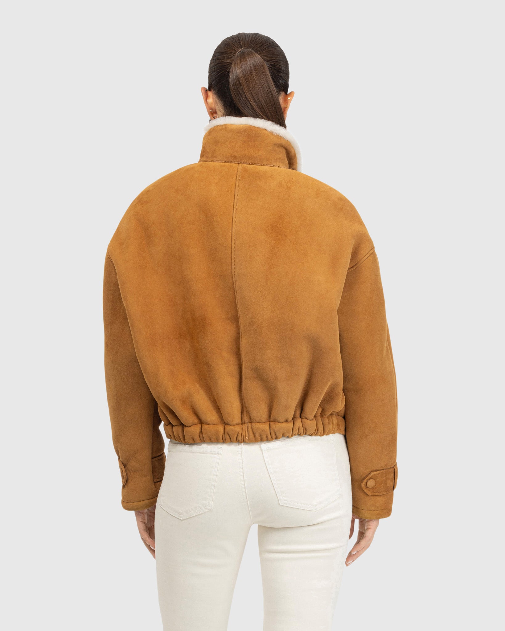 #Color_Whiskey/Beige