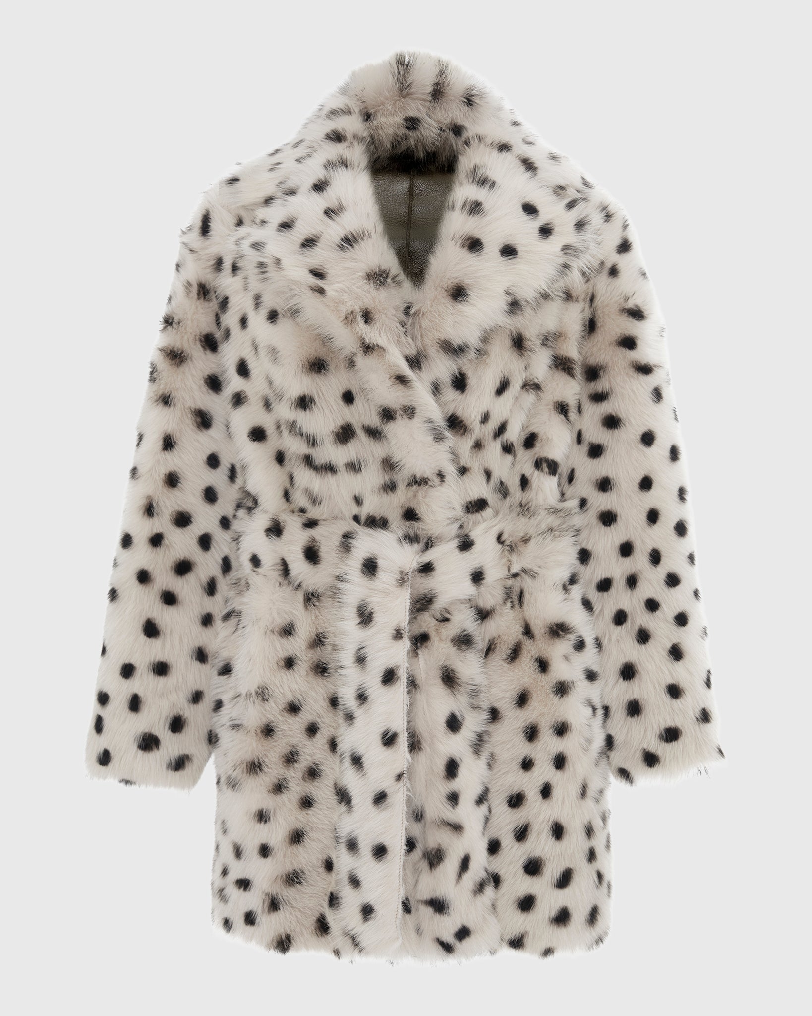 #Color_White/Black Spotted