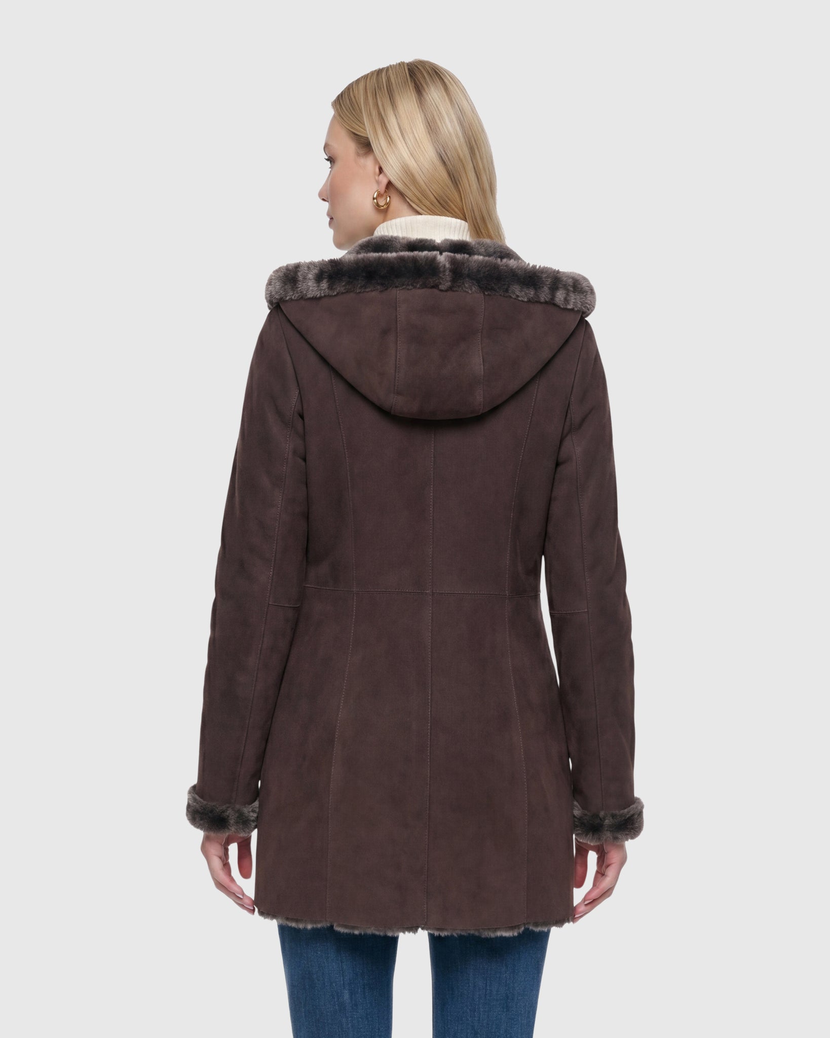 #Color_Brown Brisa