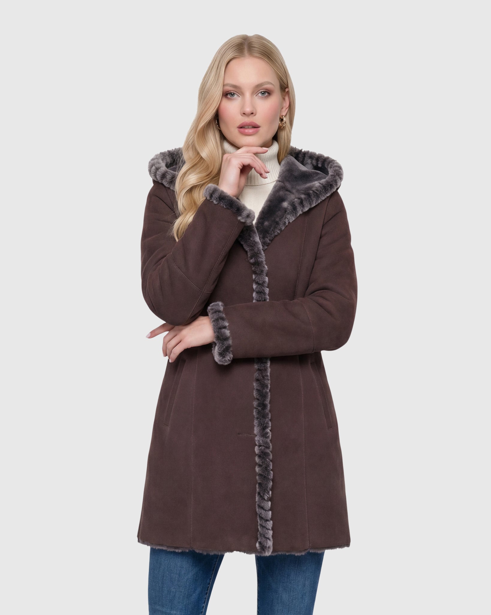 #Color_Brown Brisa
