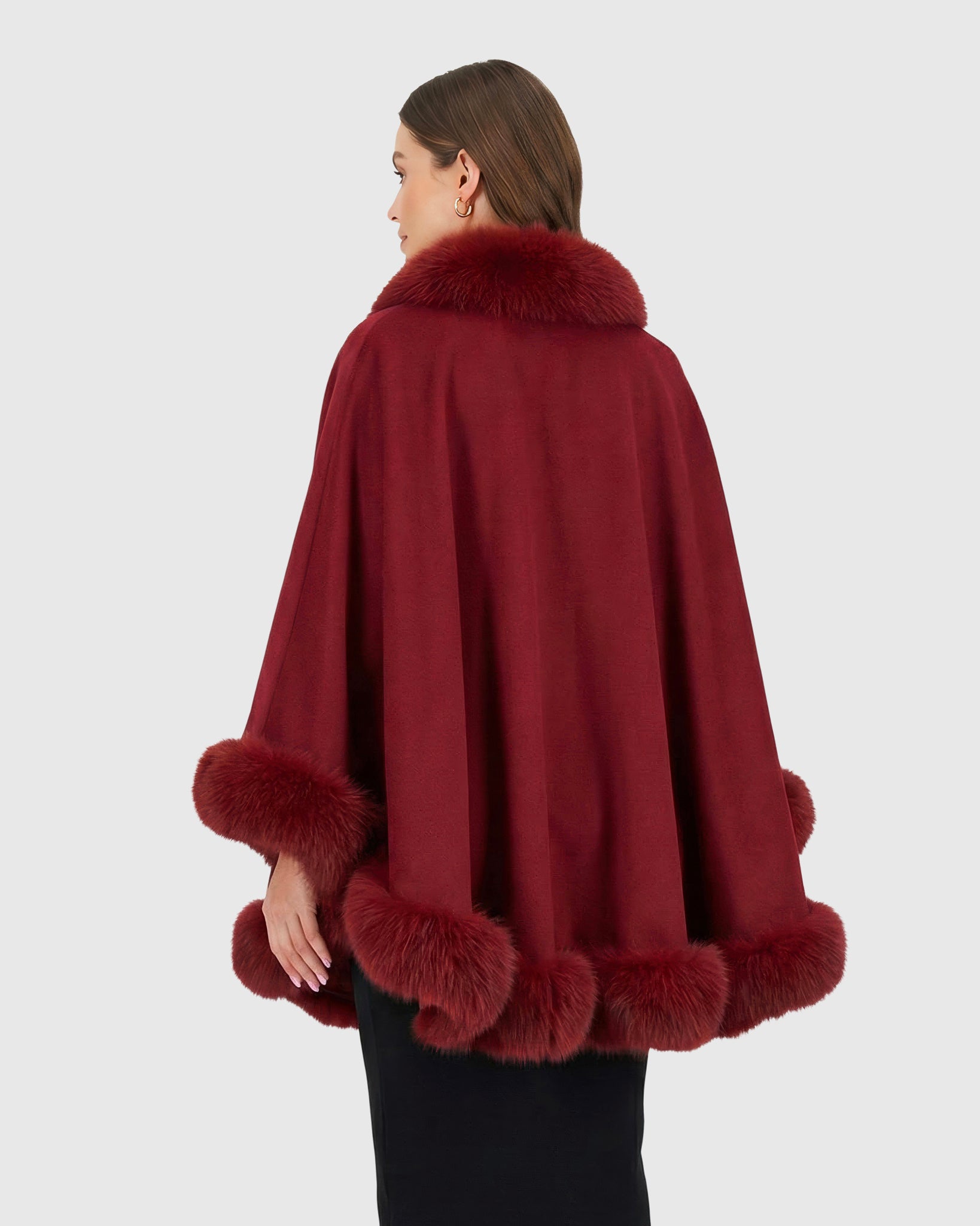 CASHMERE CAPE WITH FOX TRIM