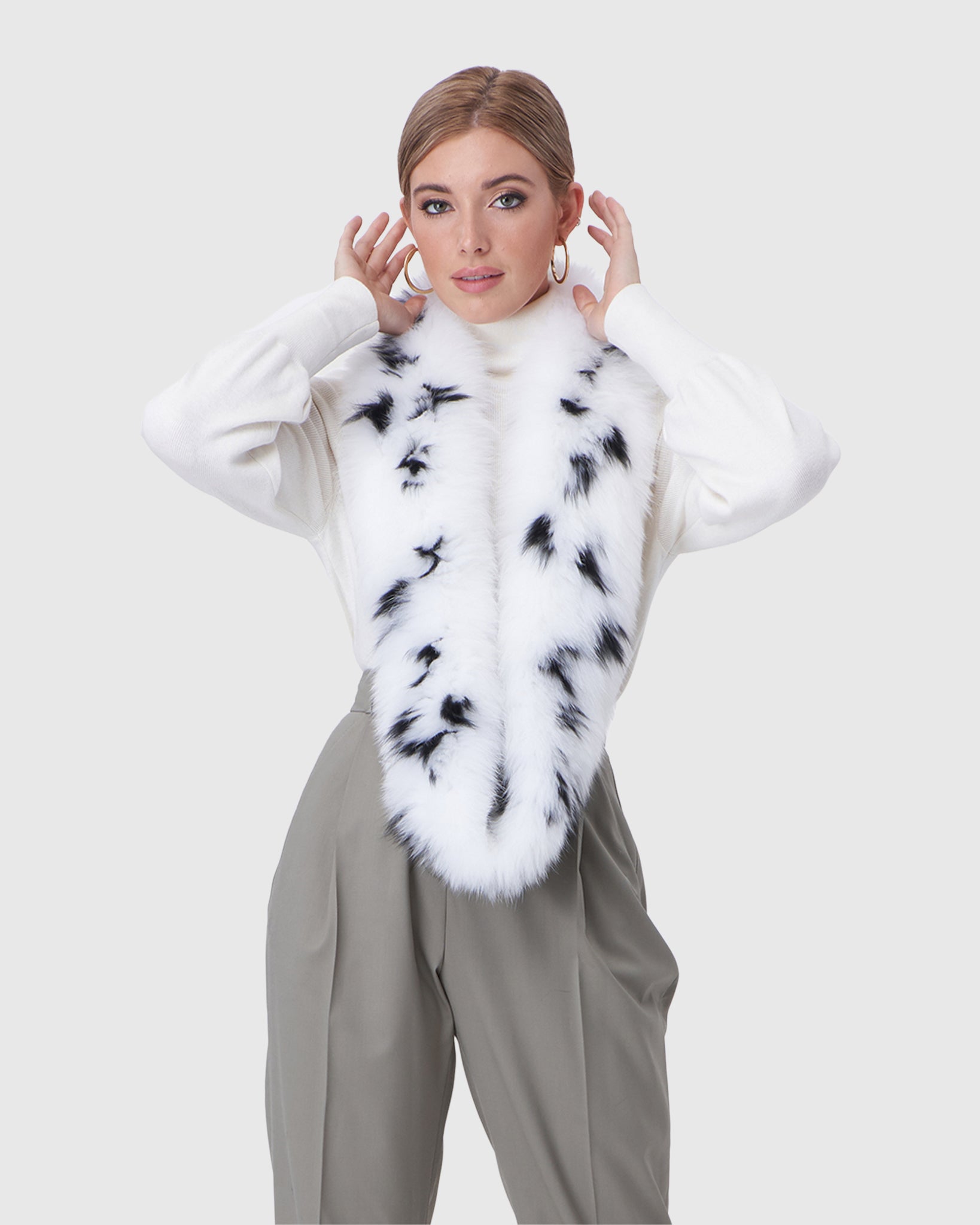 #Color_WHITE/BLACK SPOTTED