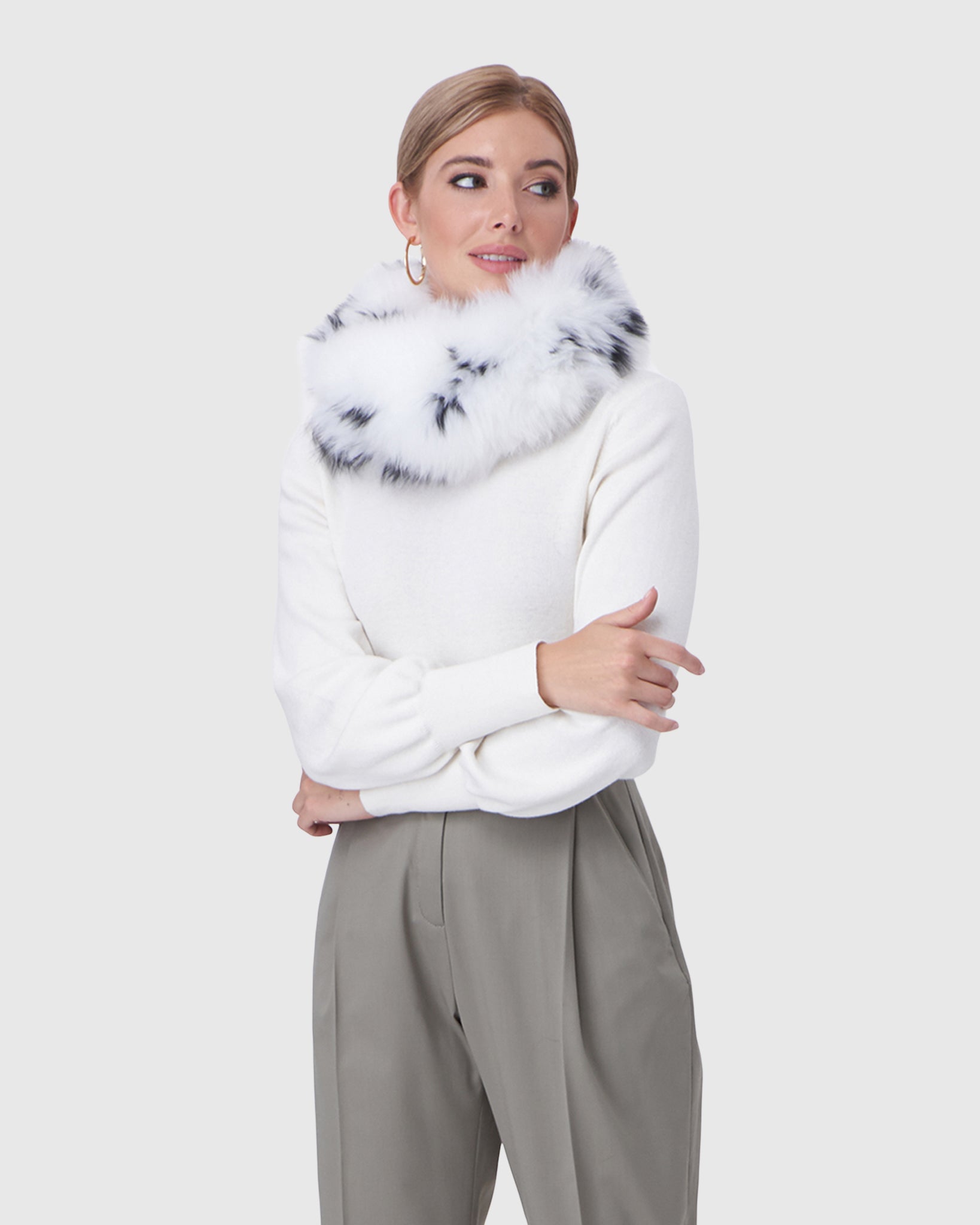 #Color_WHITE/BLACK SPOTTED