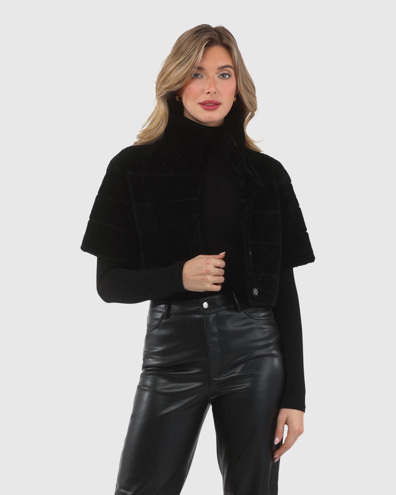 #Color_BLACK/BLACK