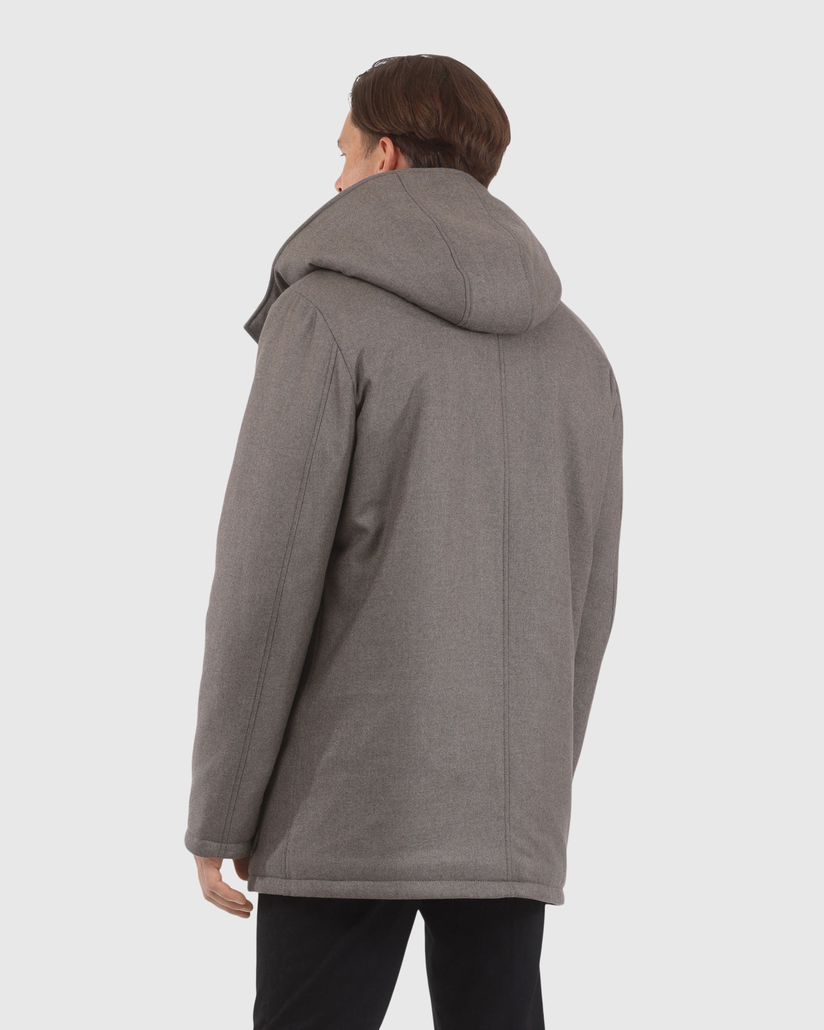 MEN'S WOOL AND CASHMERE BLEND PARKA CRAFTED FROM LORO PIANA WITH SELECT SHEARLING LAMB LINING