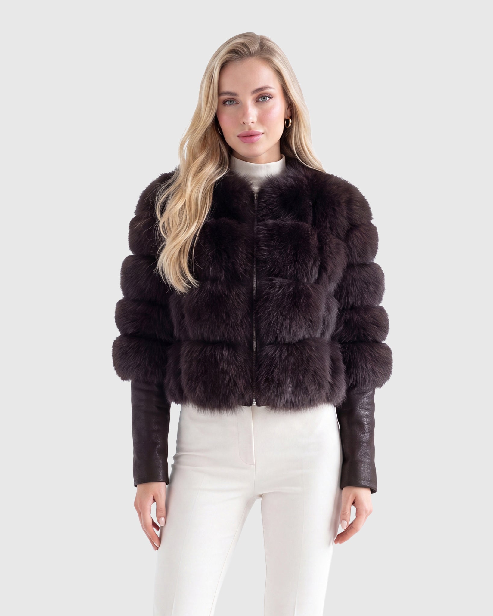 CROPPED FOX JACKET WITH DETACHABLE HOOD AND WITH METIS SUEDE LOWER SLEEVES