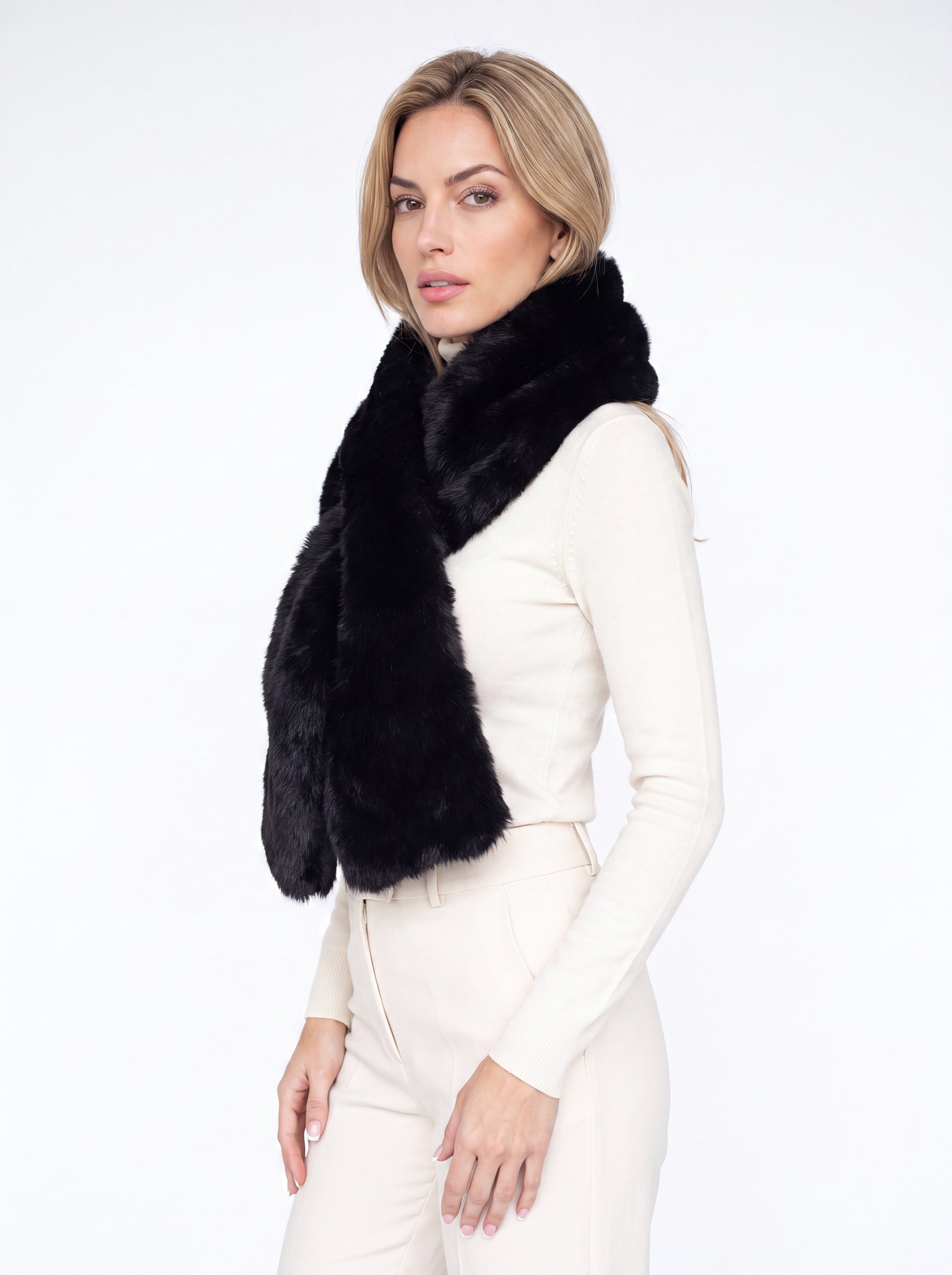 MERINILLO SHEARLING LAMB SCARF