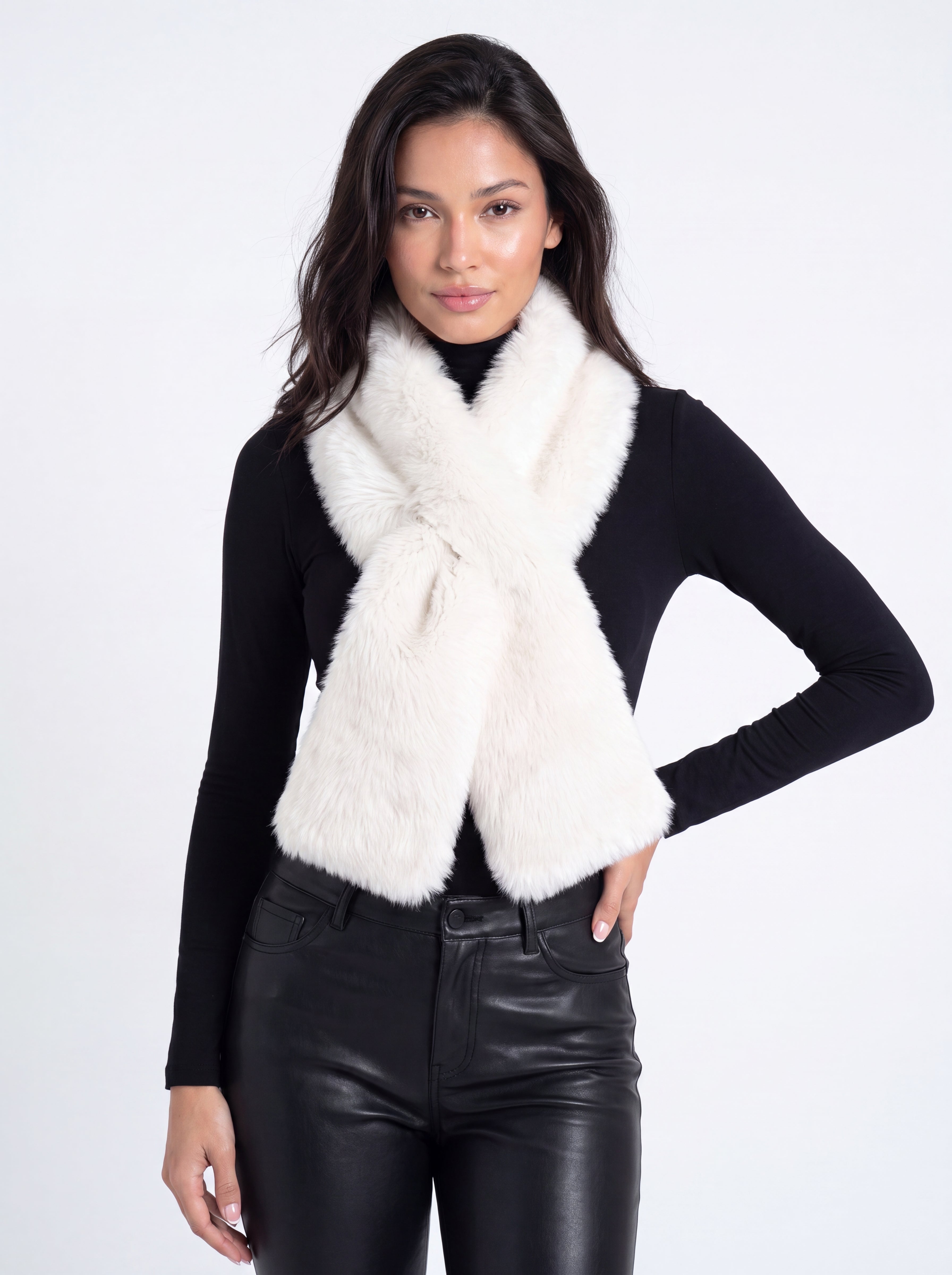 MERINILLO SHEARLING LAMB SCARF