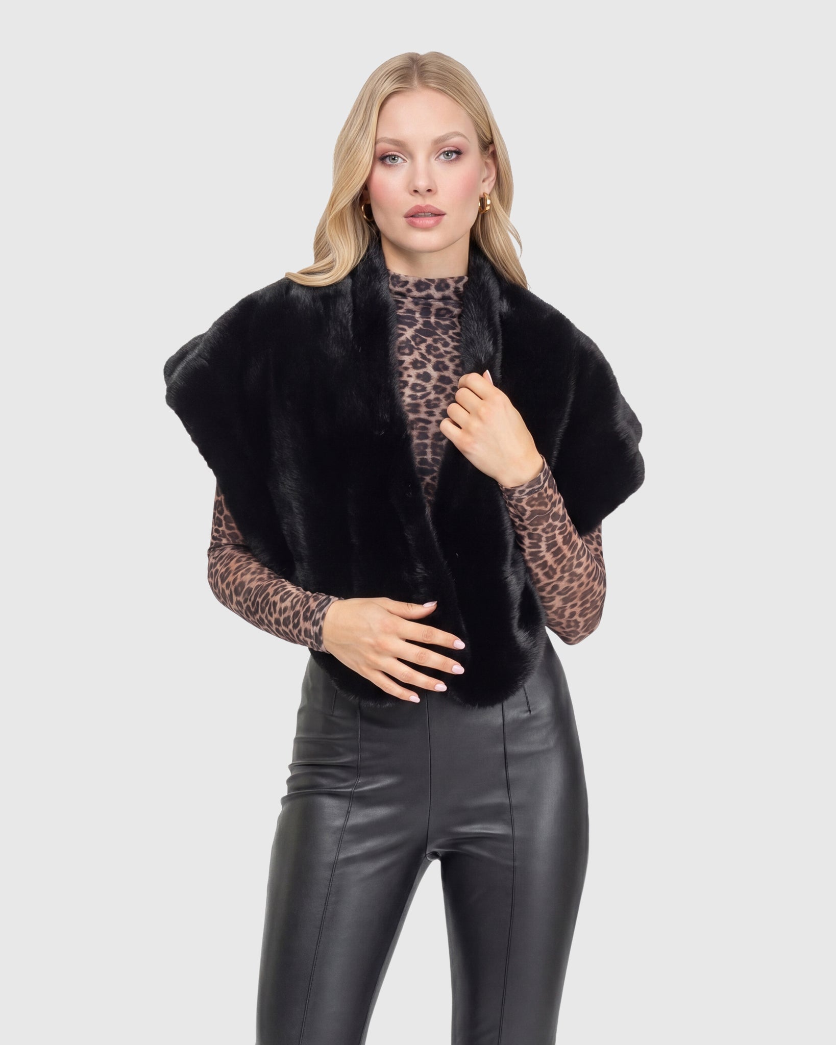 Mink Stole | Luxury Mink Fur Stole | Gorski Montreal