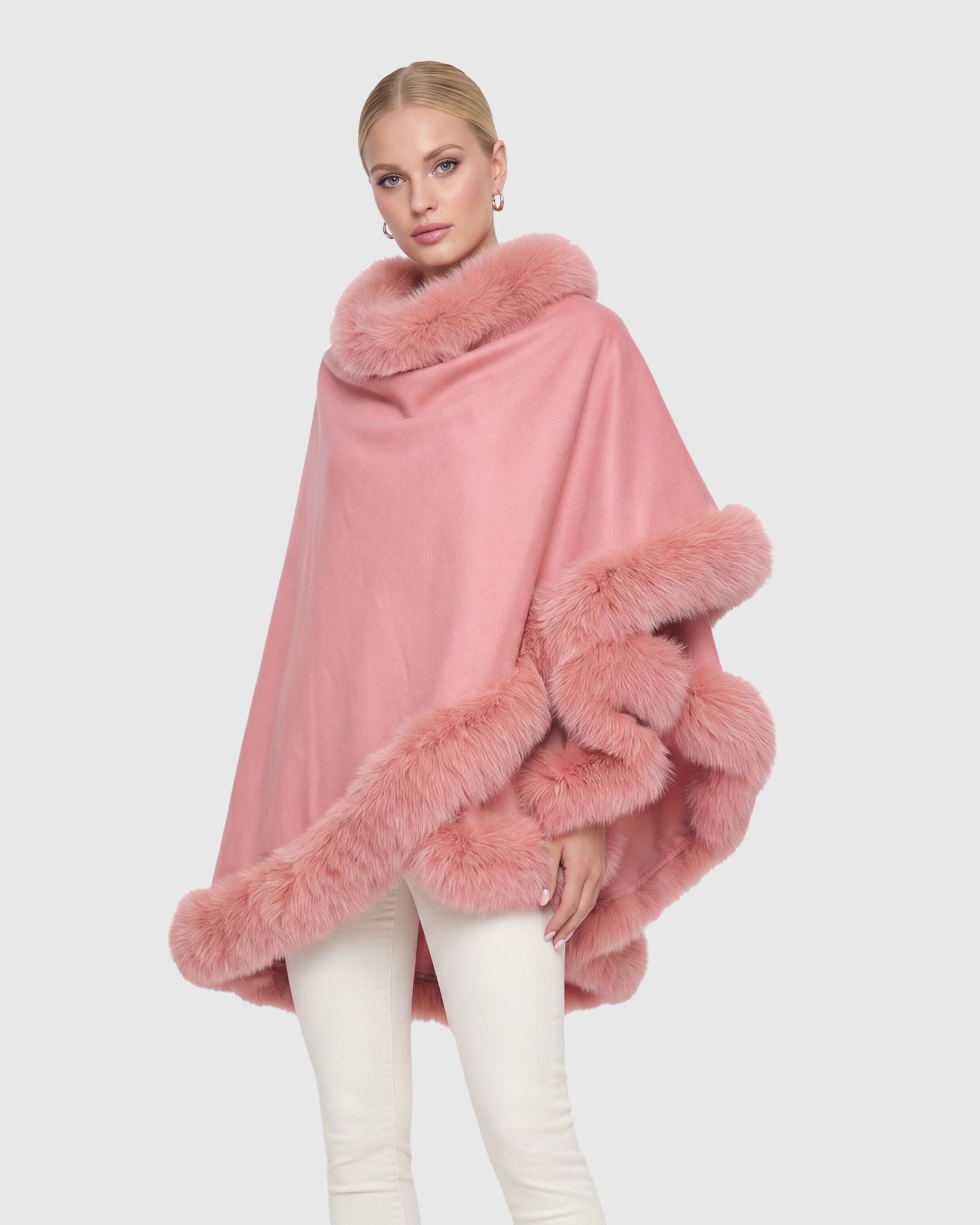#Color_Light Pink