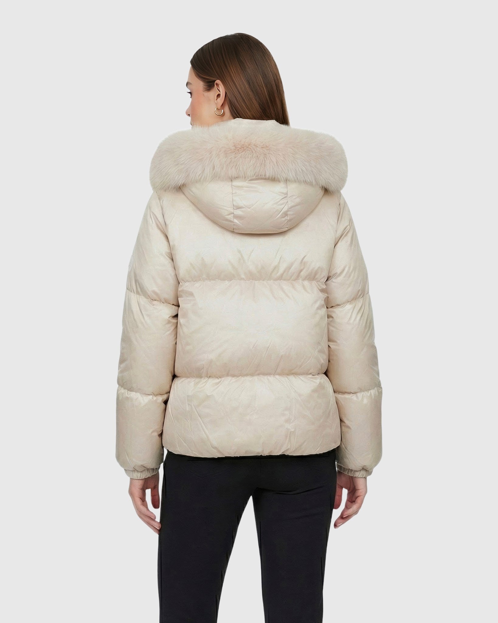 #Color_Beige/Iceberg