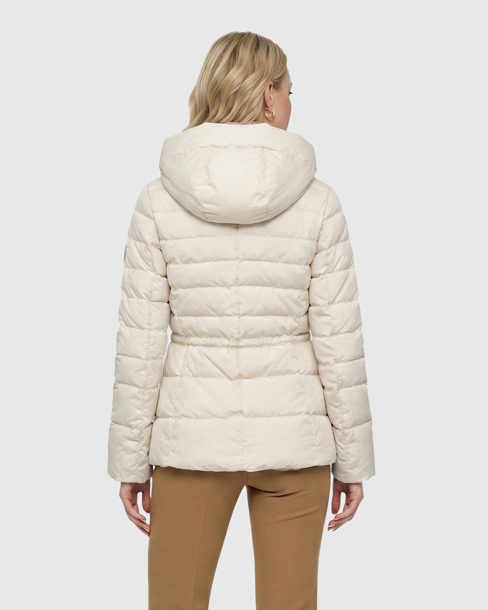 #Color_Beige
