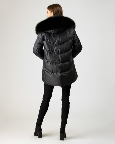 Après-Ski Jacket With Detachable Fox Hood Trim
