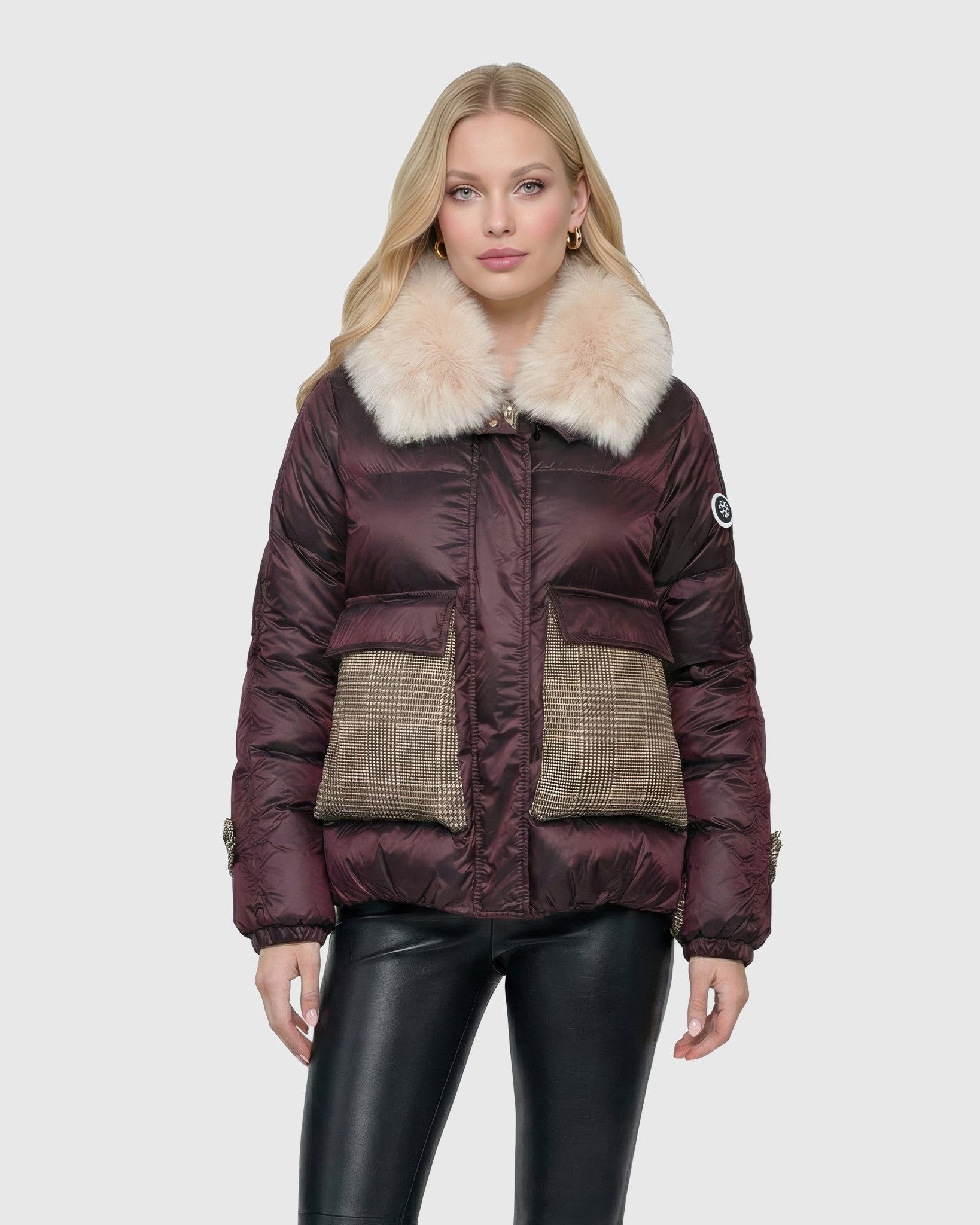 #Color_Burgundy/Iceberg