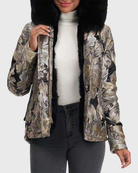 Après-Ski Parka with Fox Front and Hood Trim