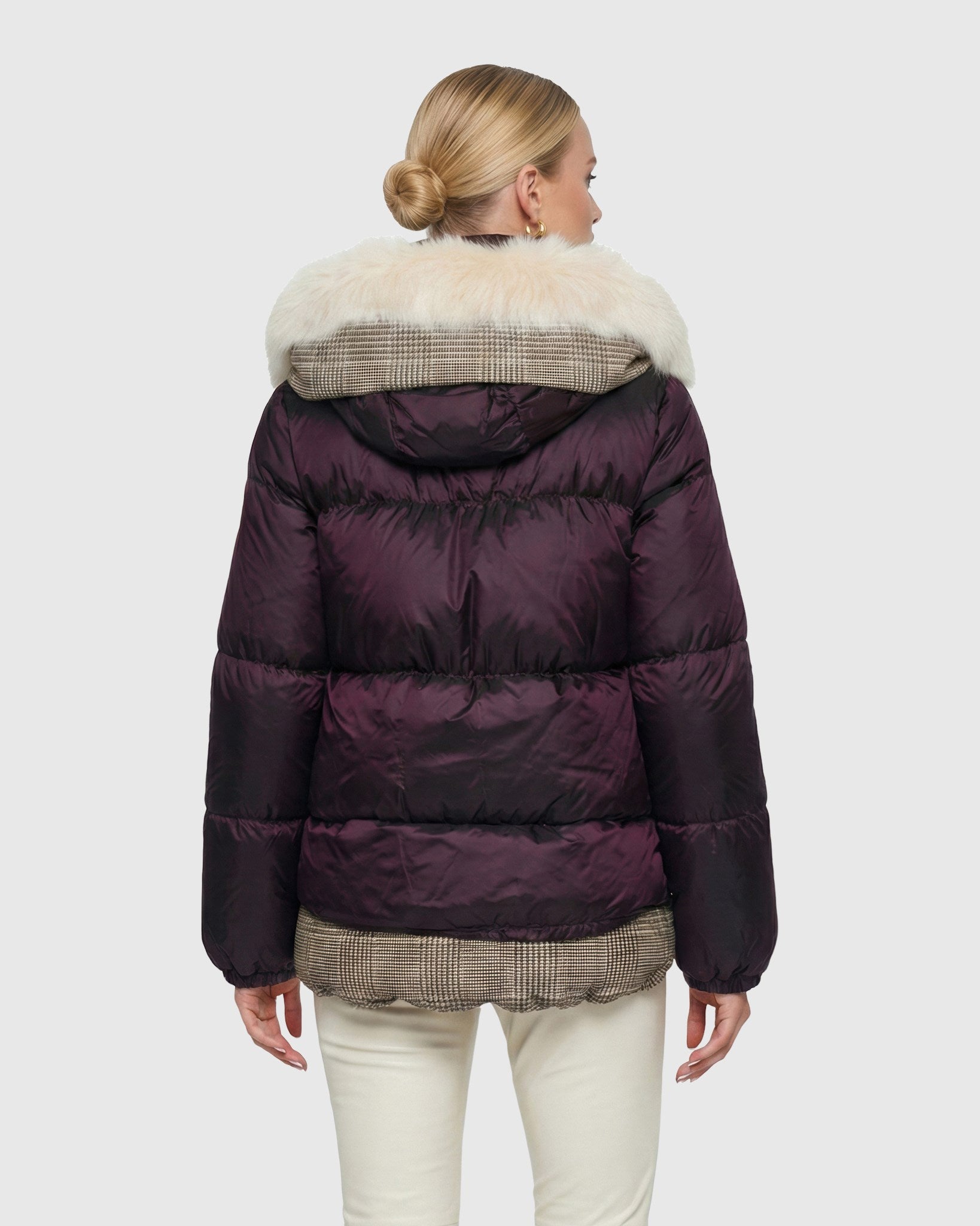 #Color_Burgundy/Iceberg