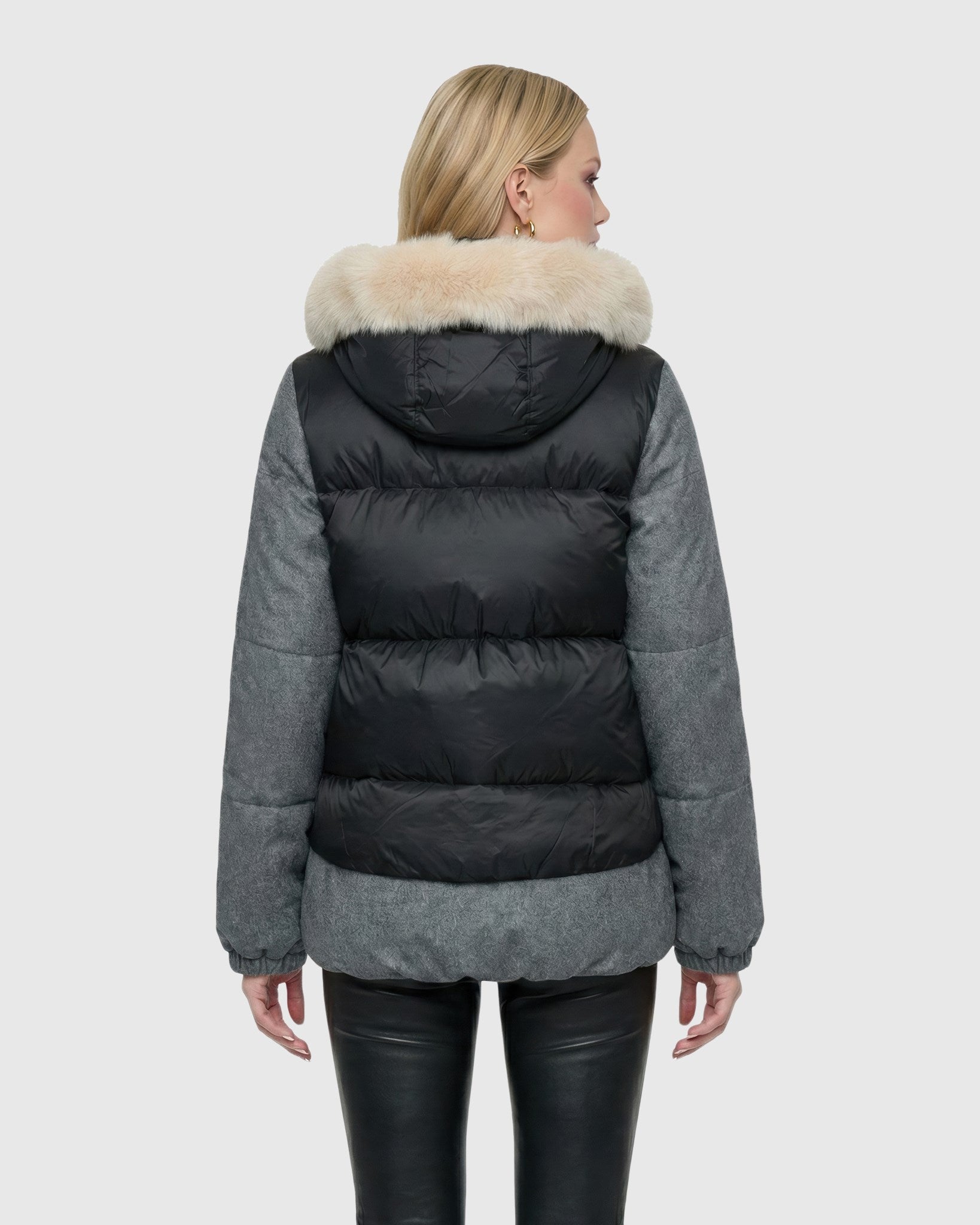 #Color_Gray/Black/Iceberg
