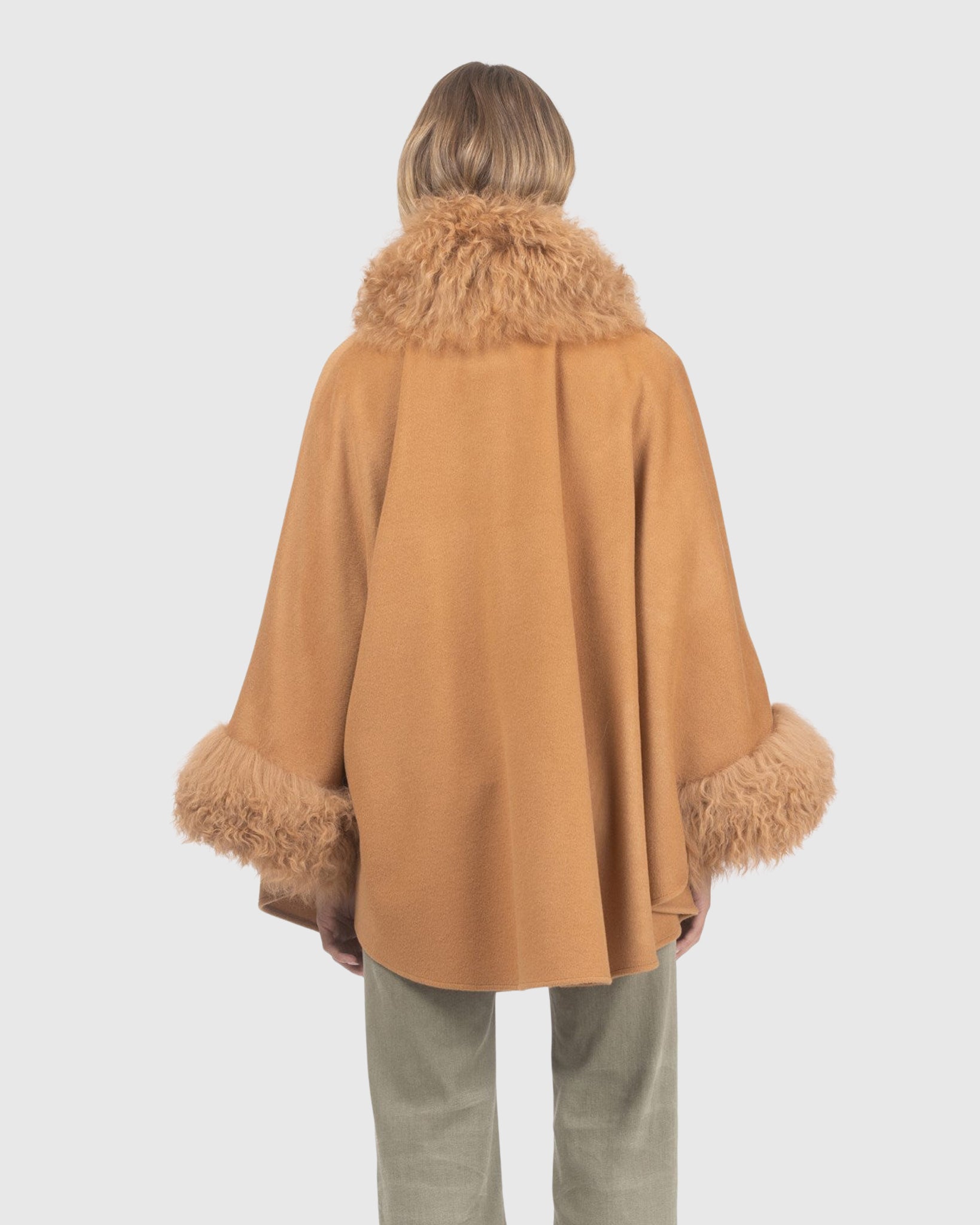 #Color_CAMEL