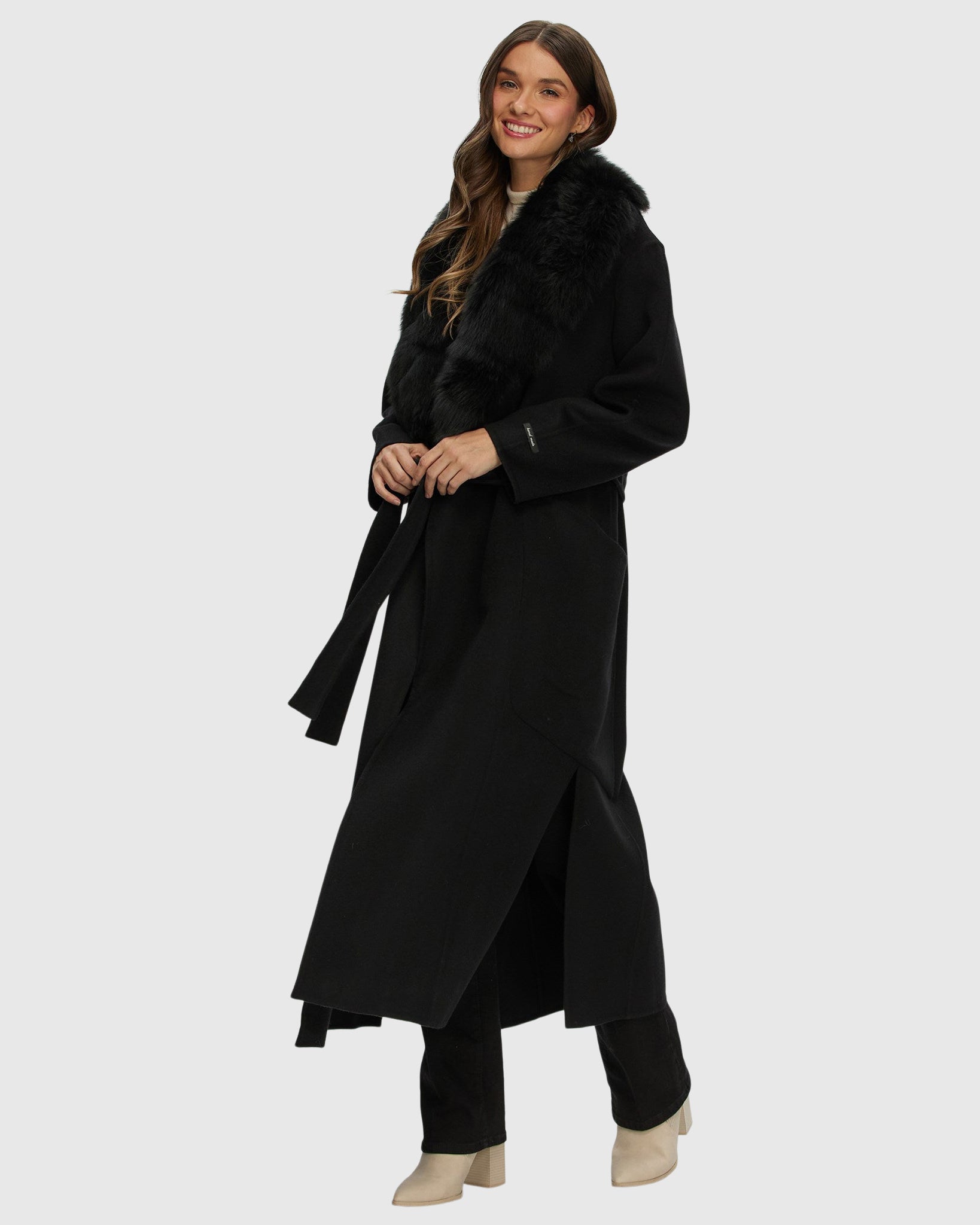 #Color_BLACK/BLACK