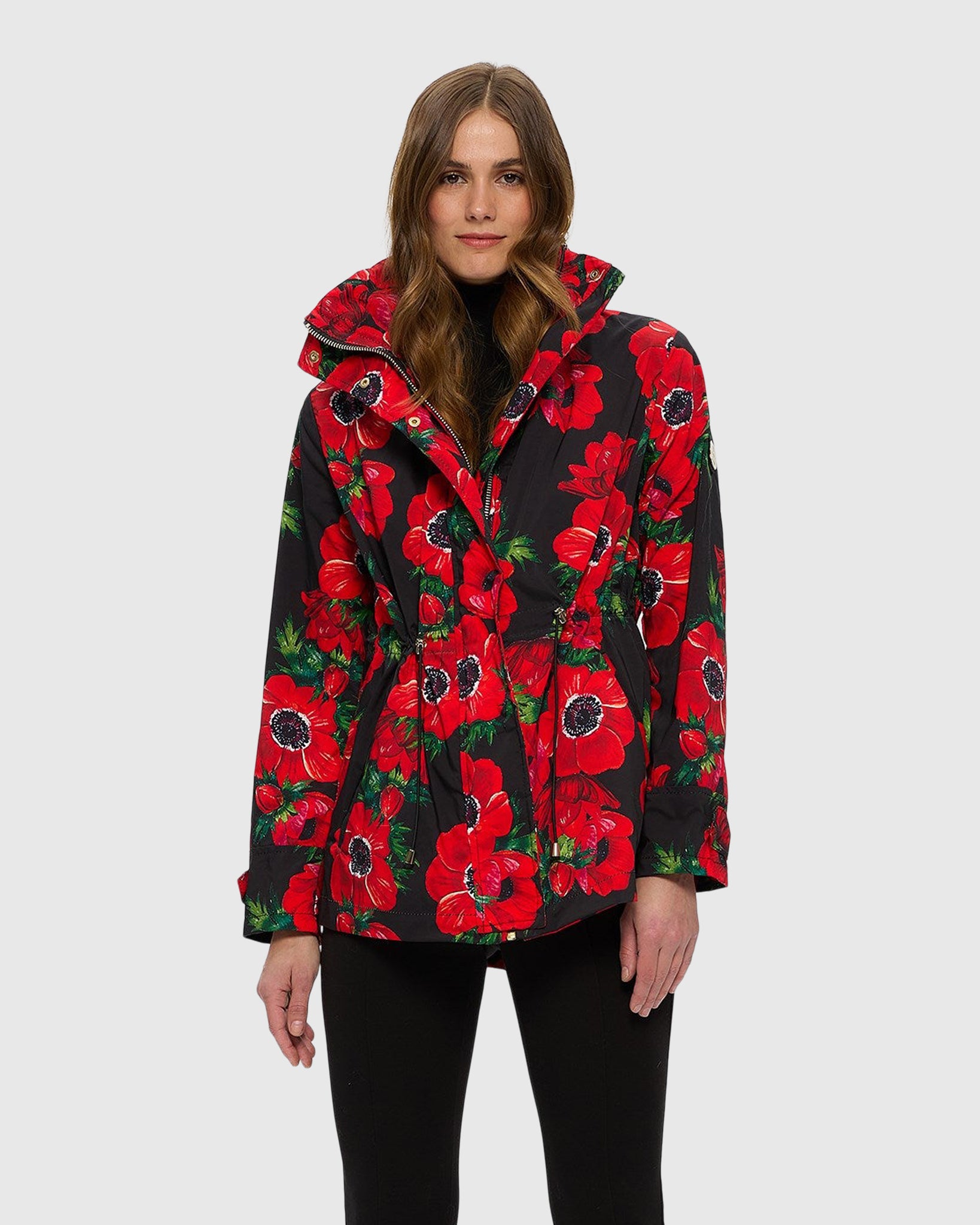 LIGHTWEIGHT JACKET WITH CONCEALED HOOD