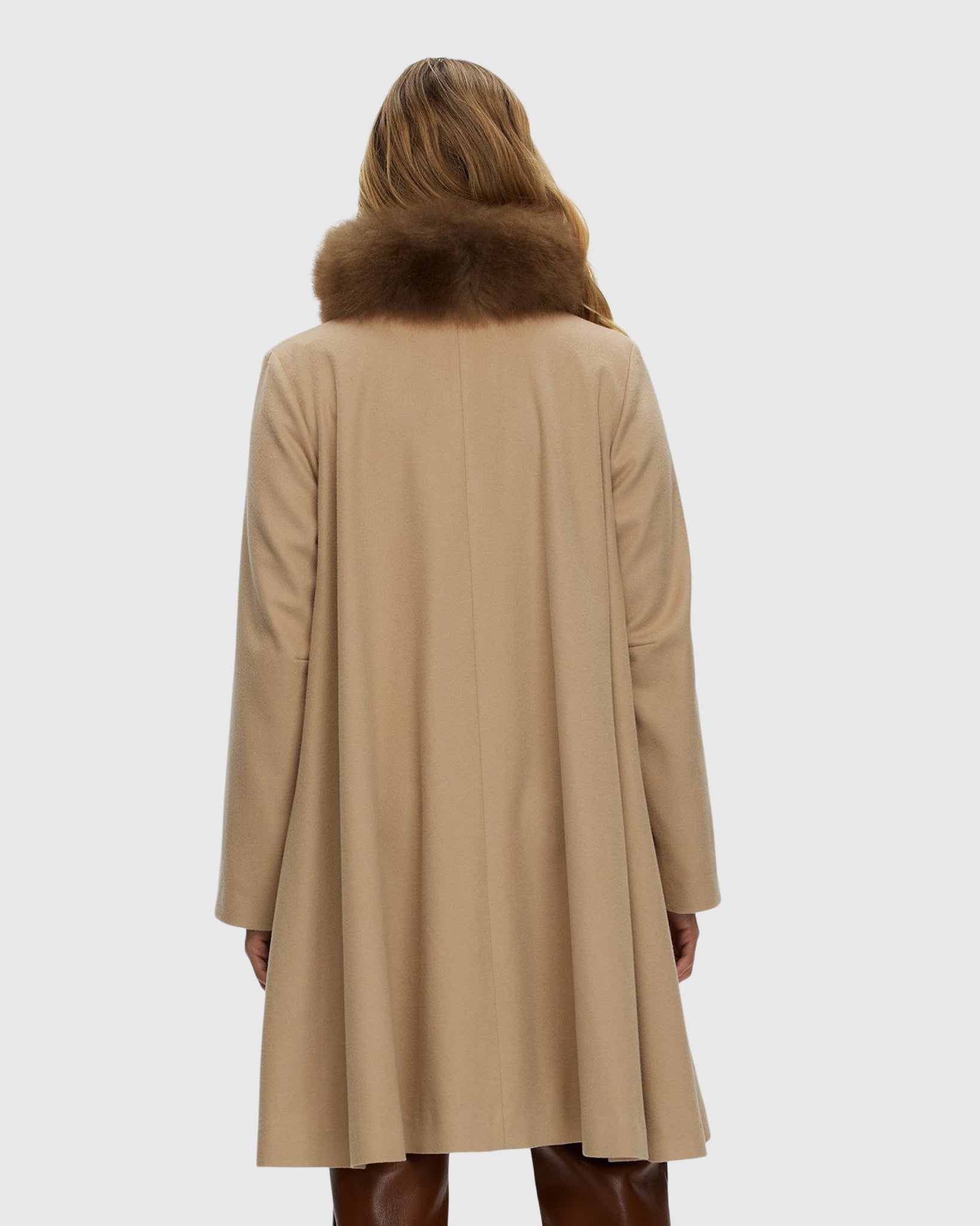 #Color_TAUPE/BROWN
