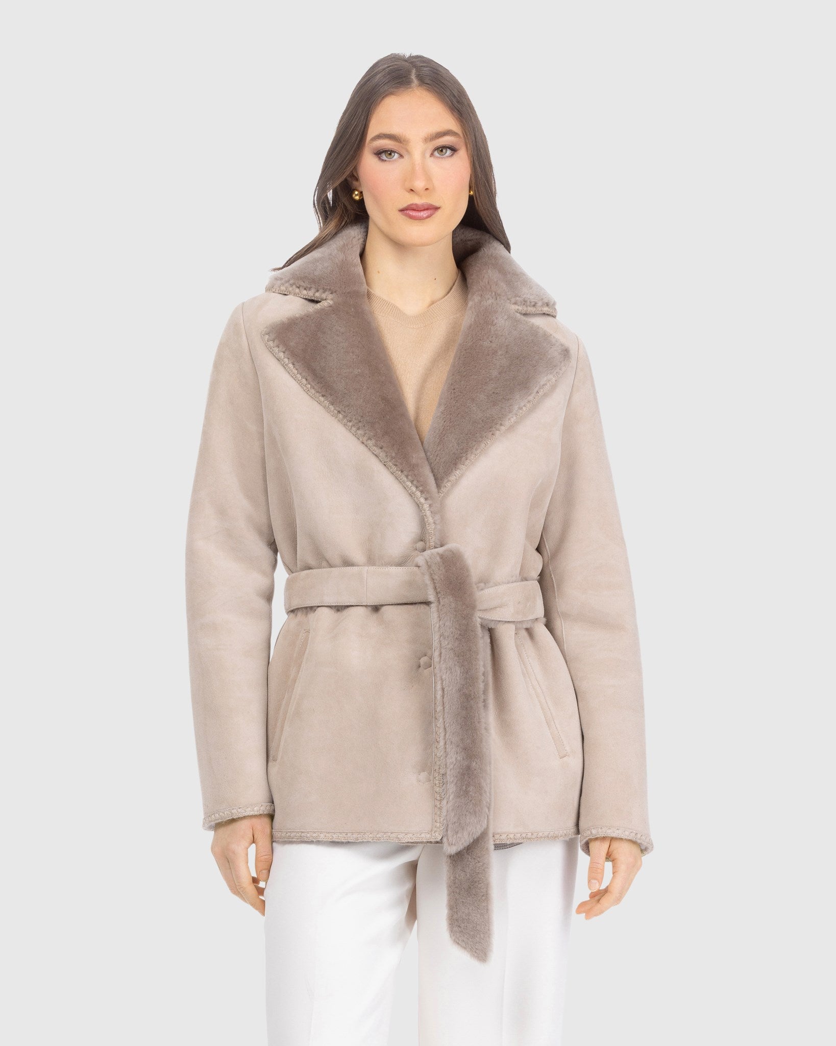 #Color_TAUPE