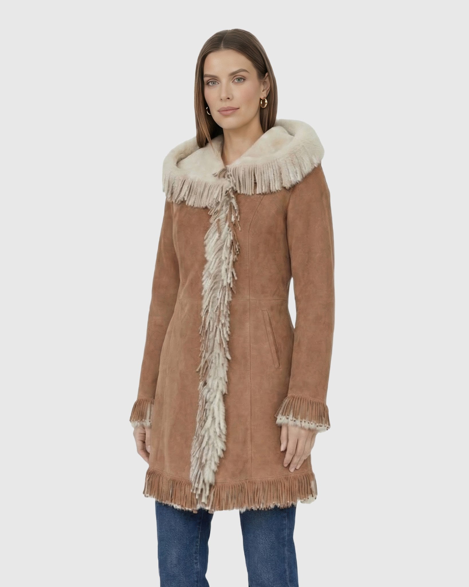#Color_Chestnut/White