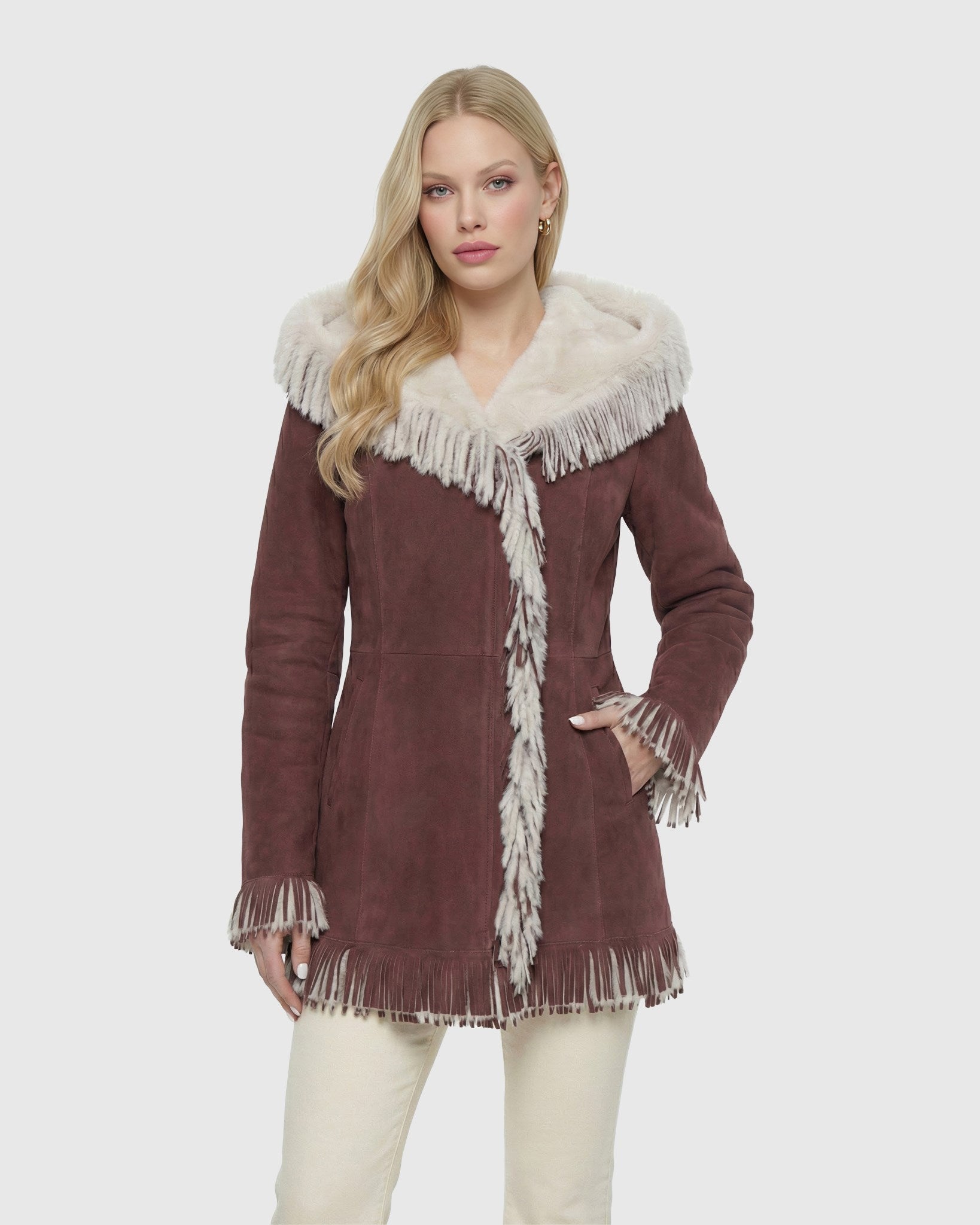 #Color_Burgundy/White