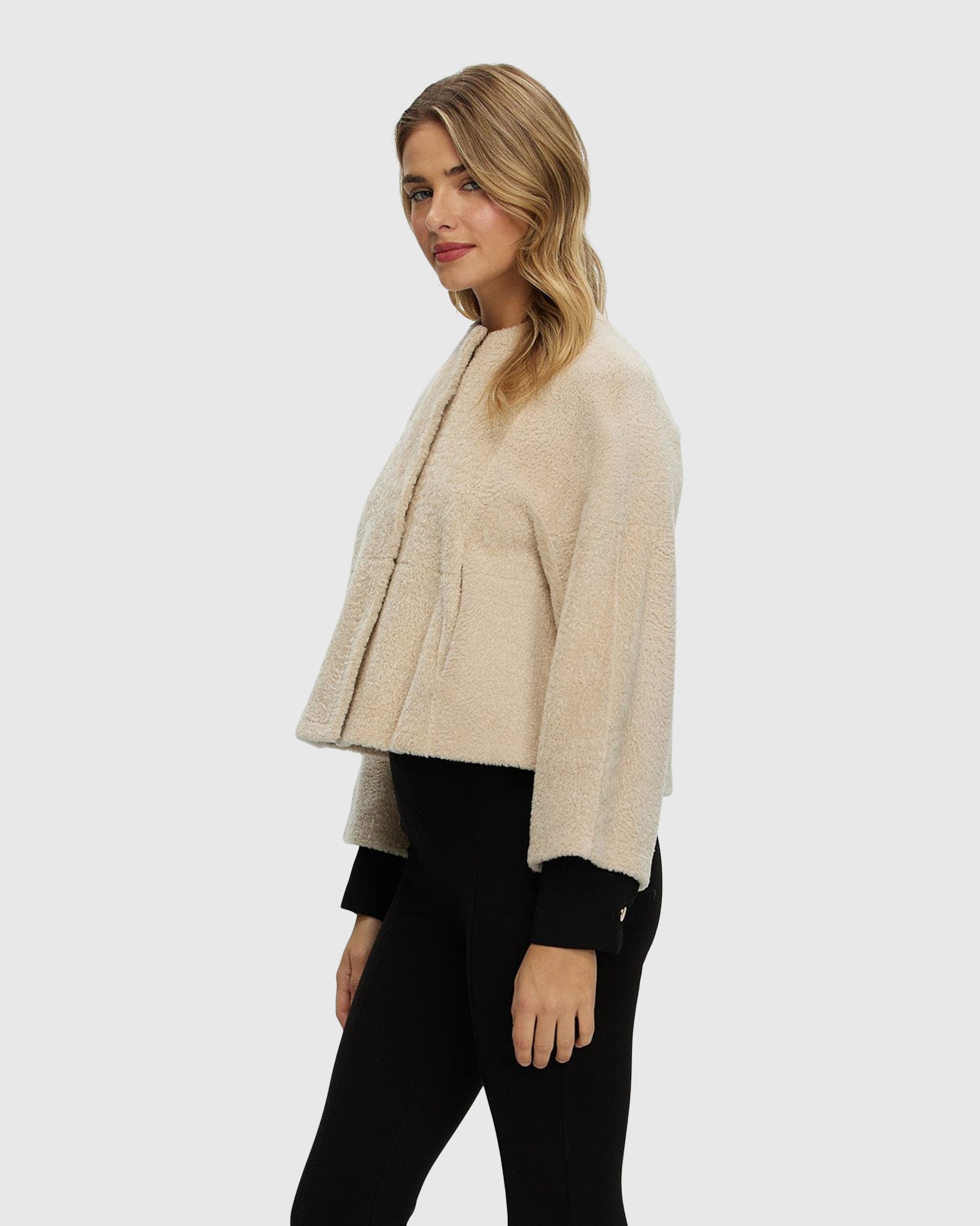 #Color_BEIGE