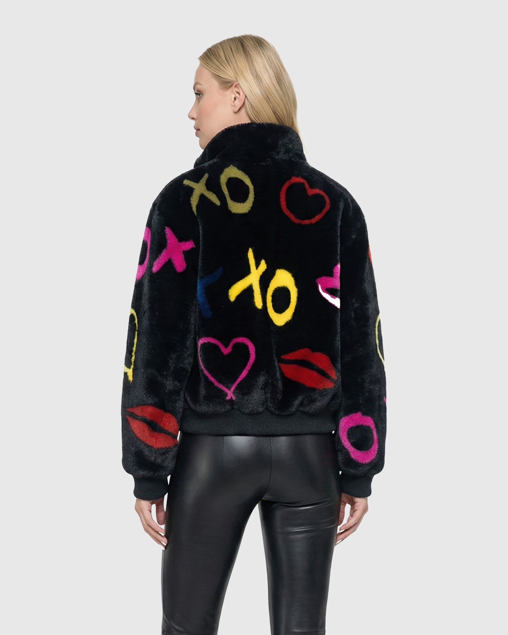 #Color_Black/Xo Multi