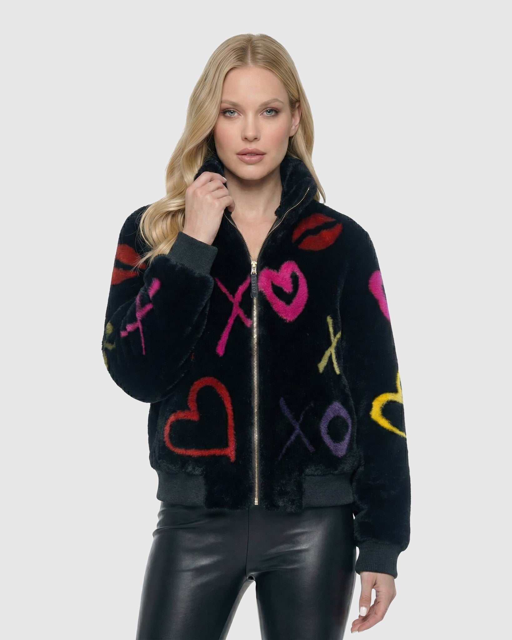 #Color_Black/Xo Multi