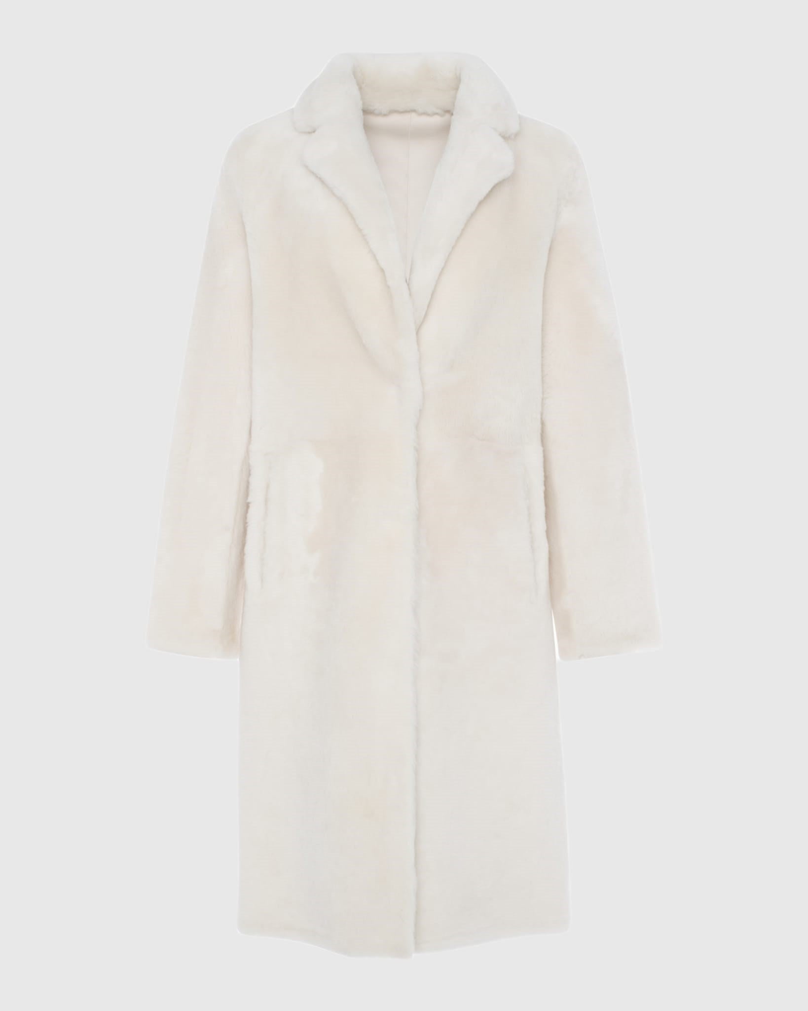 REVERSIBLE MERINO SHEARLING LAMB SHORT COAT