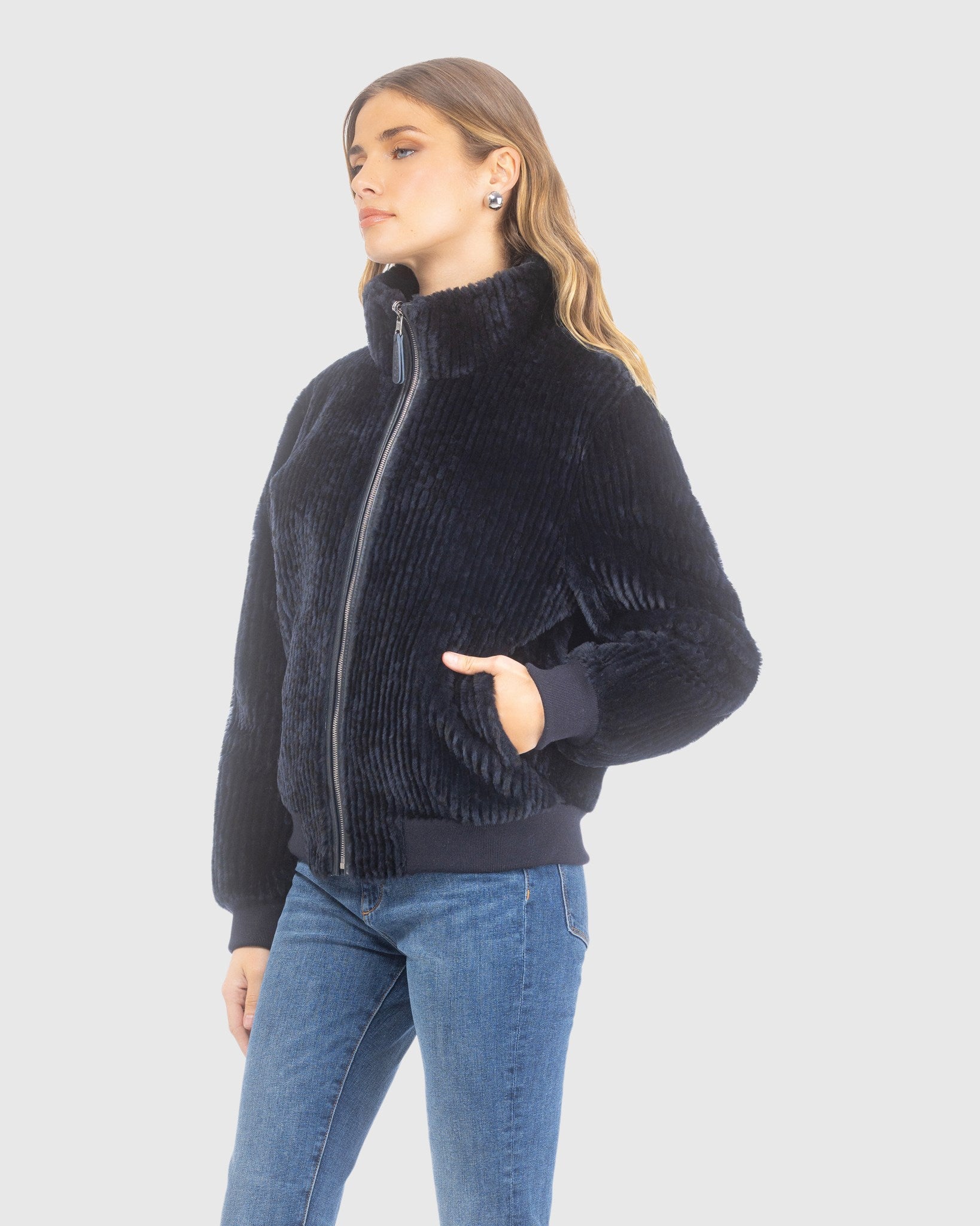 #Color_NAVY/BLACK
