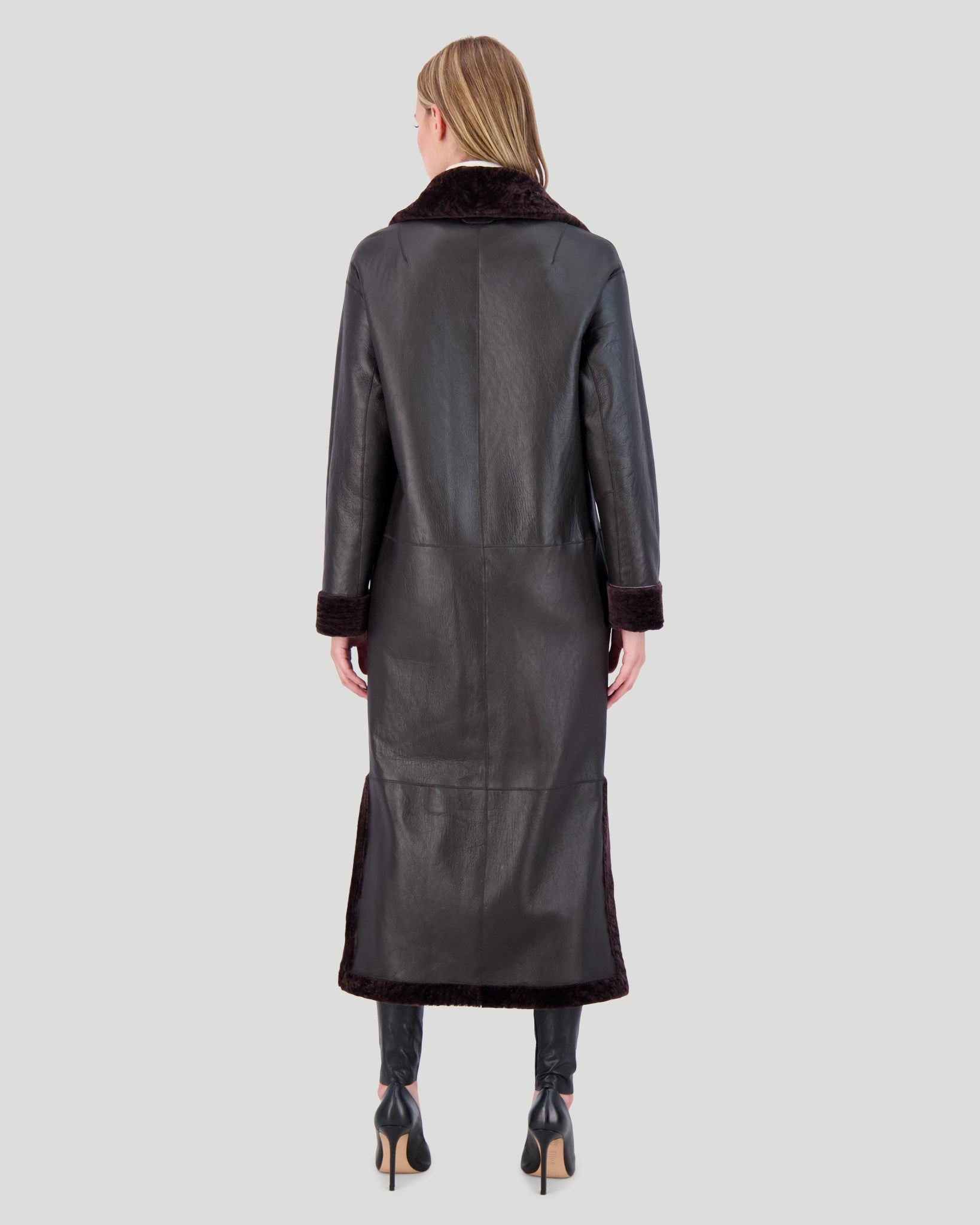 [NOTHING WRITTEN]SHEARLING REVERSIBLE CAR コート★新作・24AW NOTHING WRITTEN]SHEARLING REVERSIBLE CAR コート☆新作・24AW