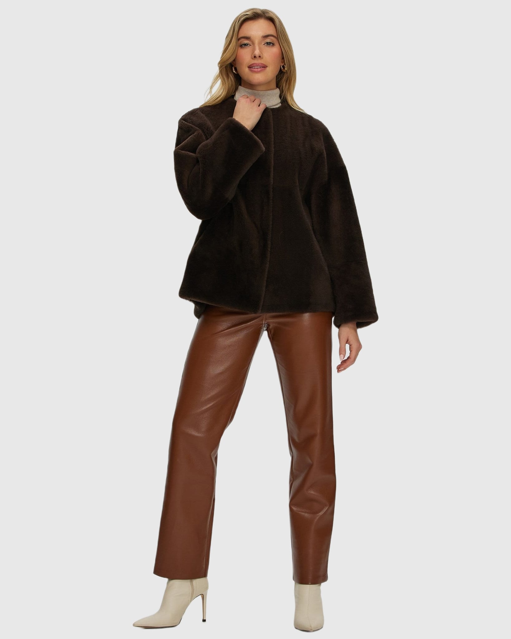#Color_DARK BROWN