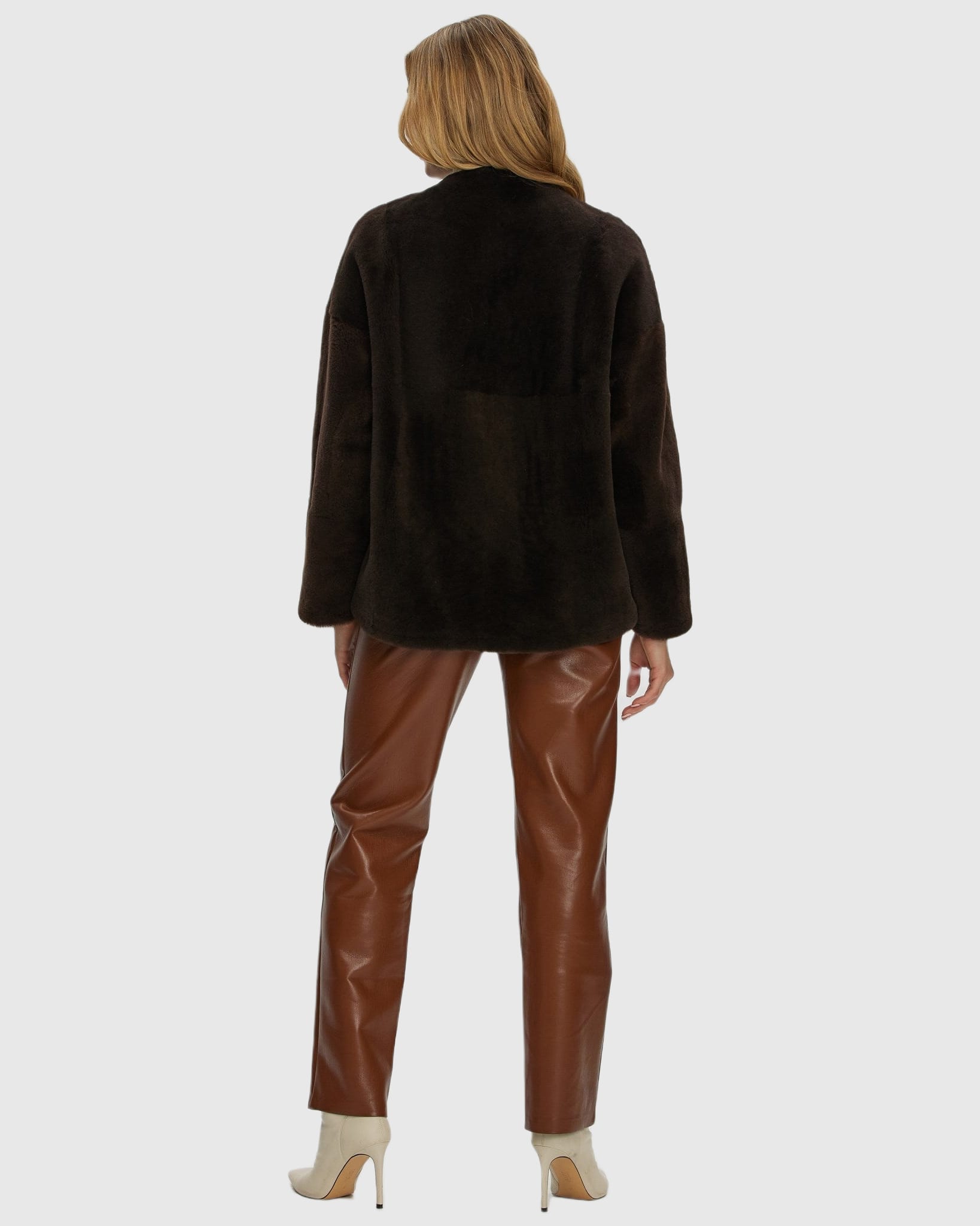 #Color_DARK BROWN