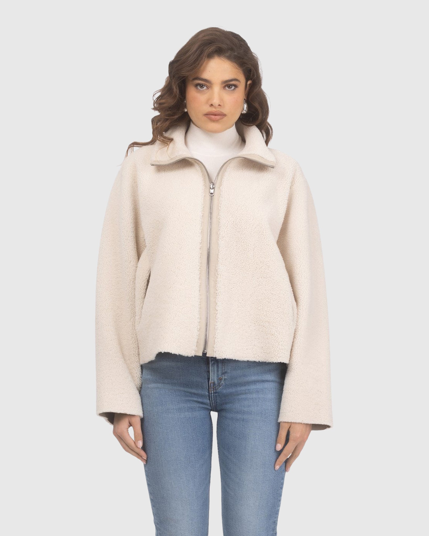 #Color_BEIGE/BEIGE