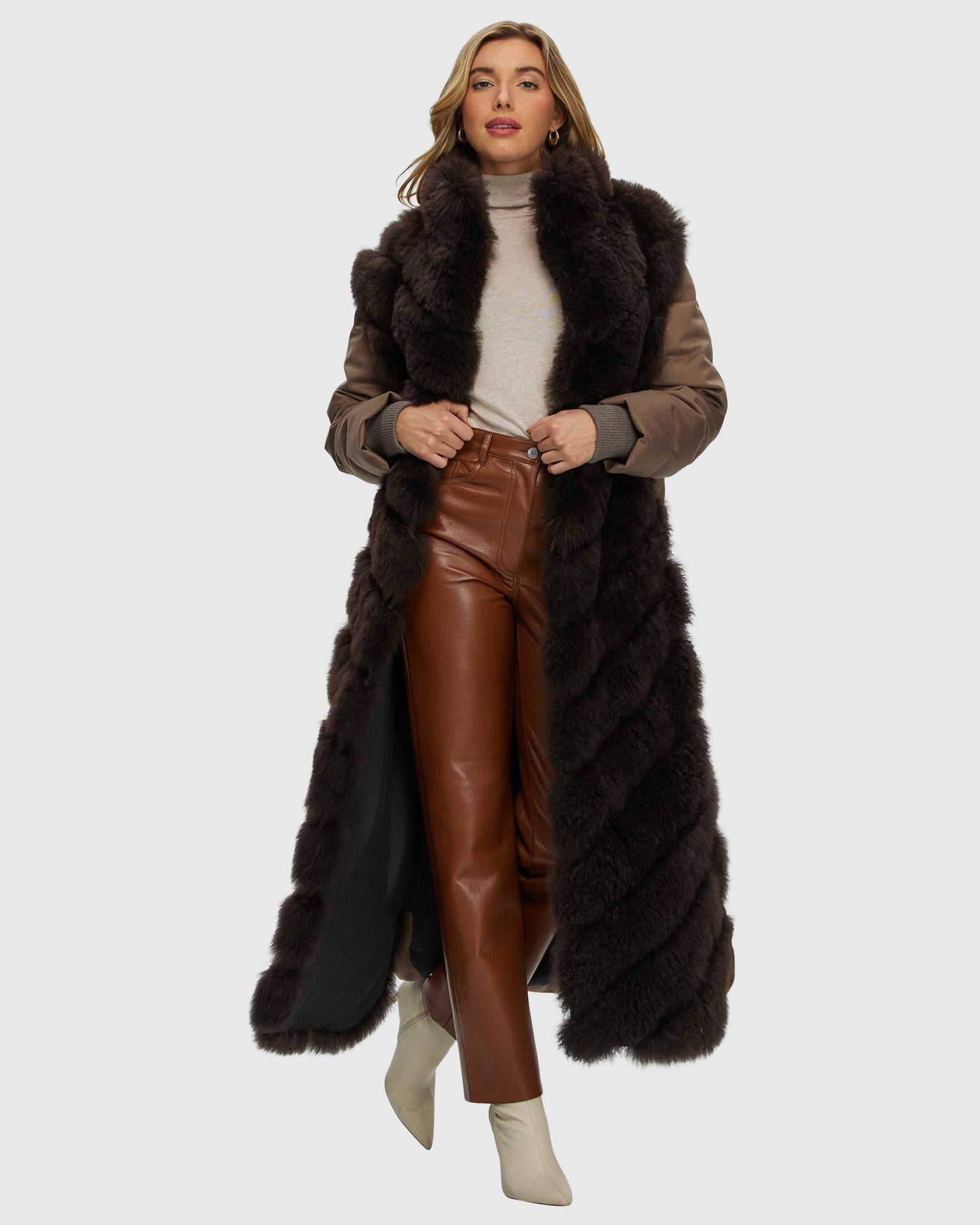 #Color_BROWN/BROWN