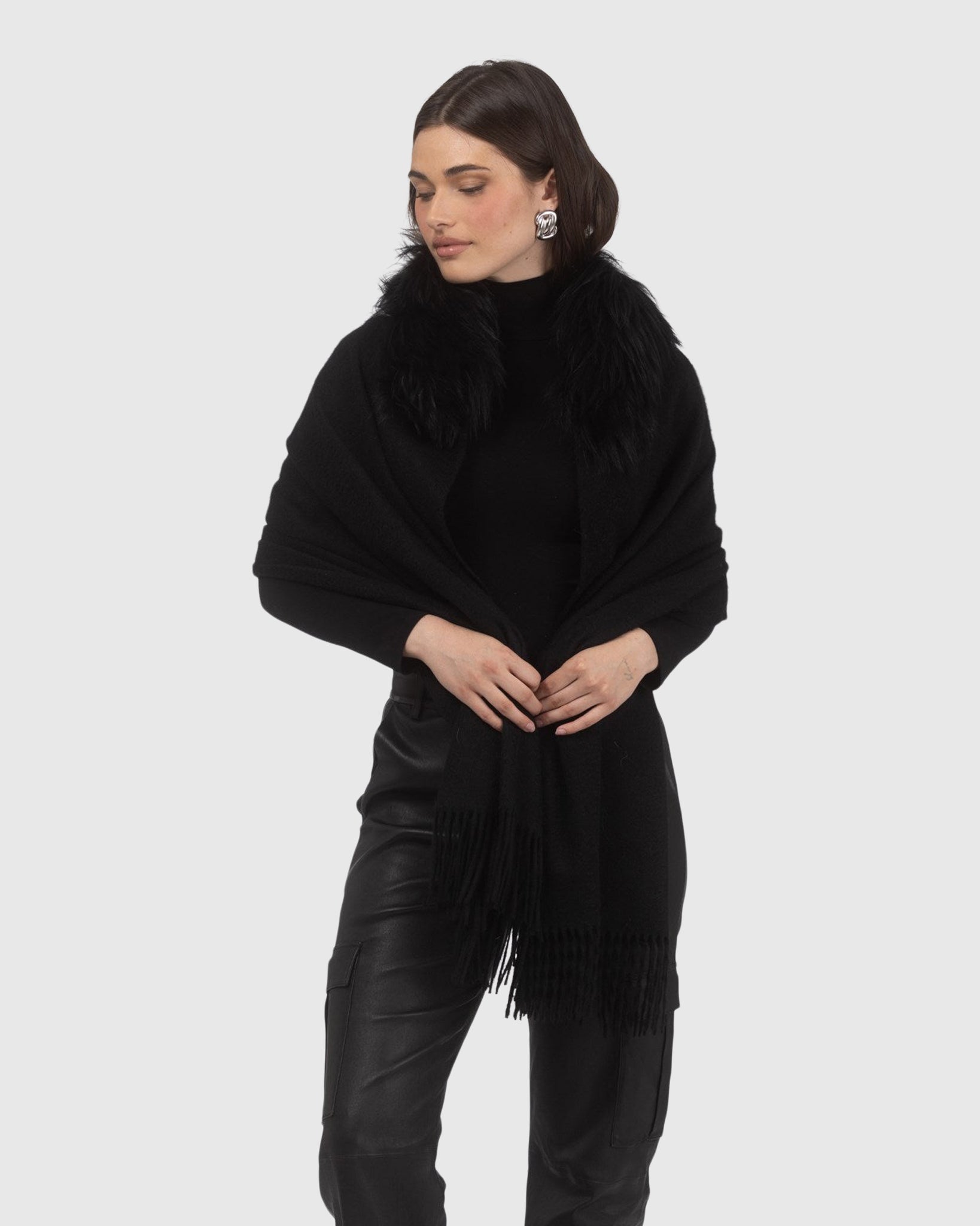 #Color_BLACK