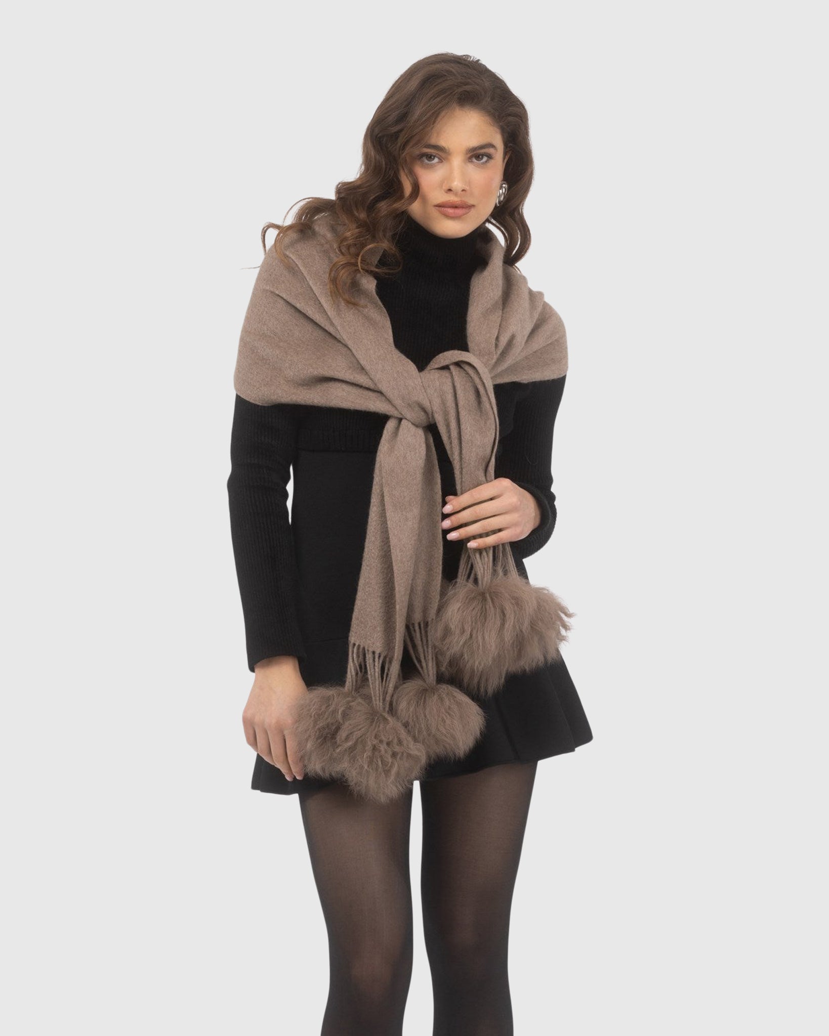 #Color_KHAKI TAUPE