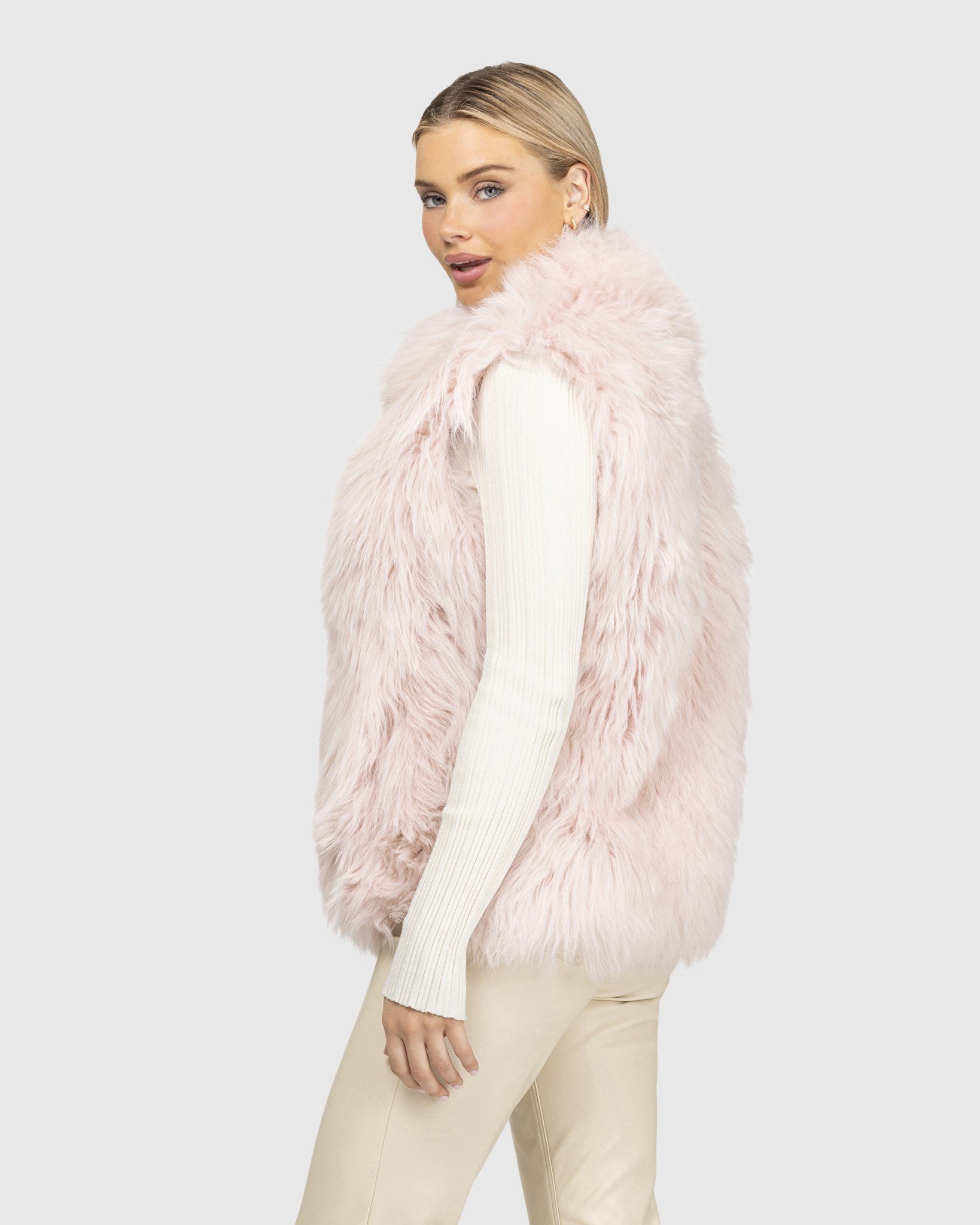 #Color_PINK