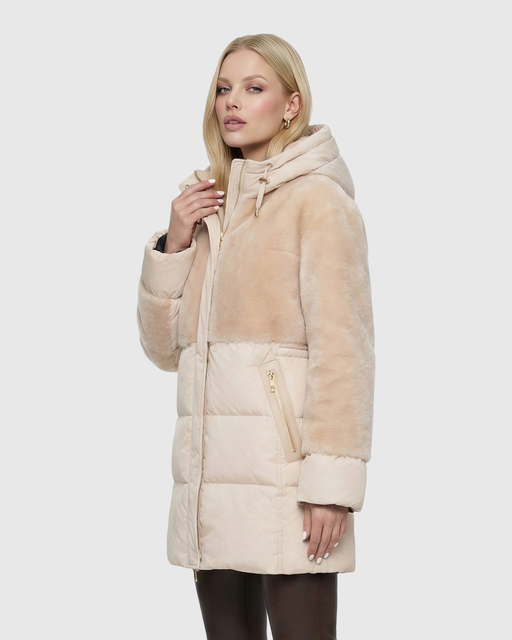 #Color_Ivory/Ivory