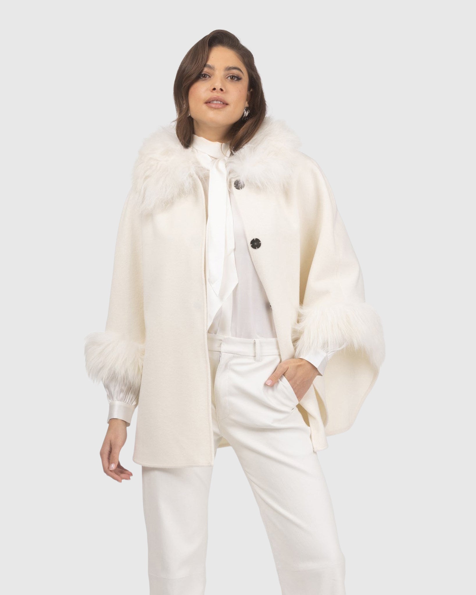 #Color_IVORY