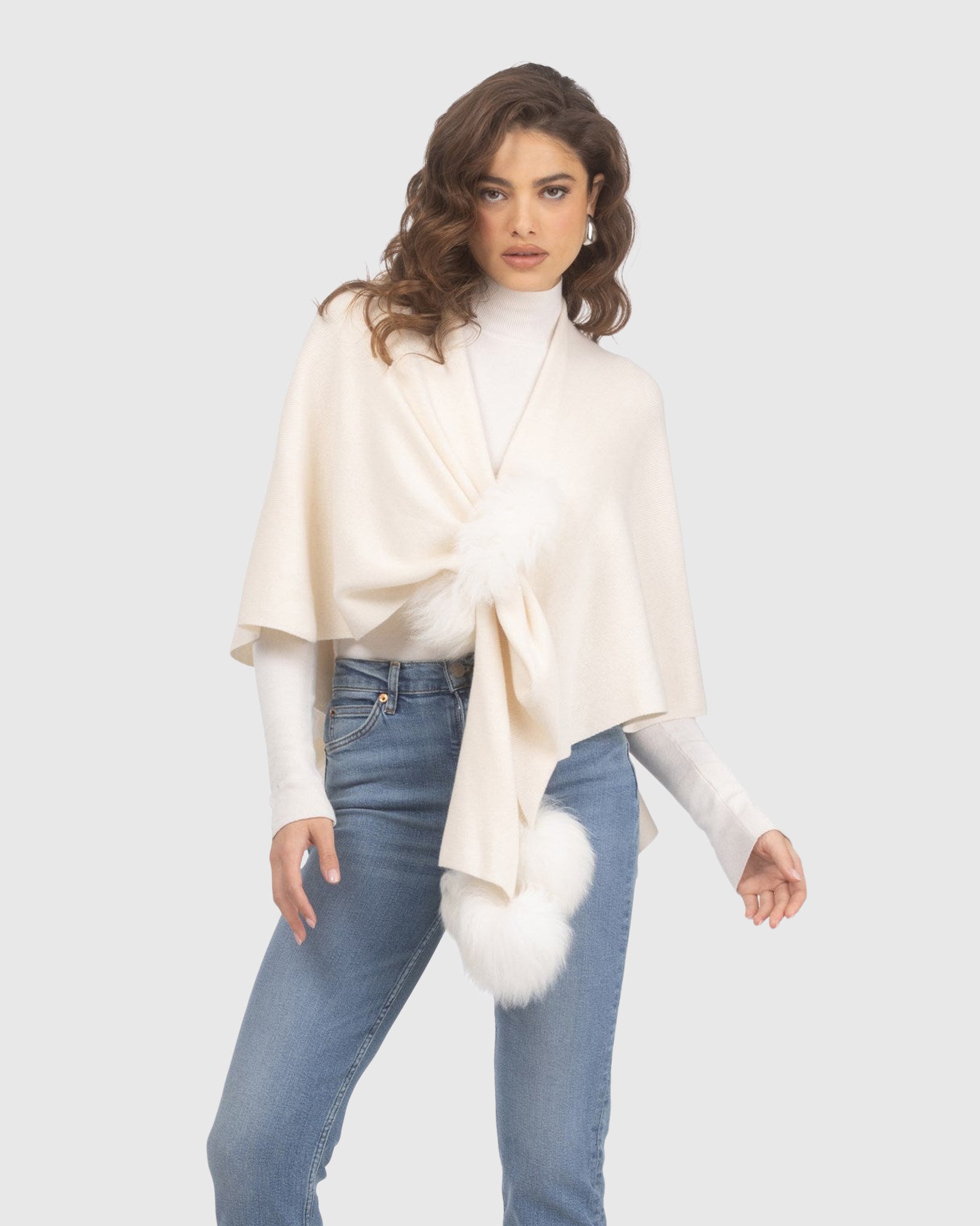 #Color_IVORY